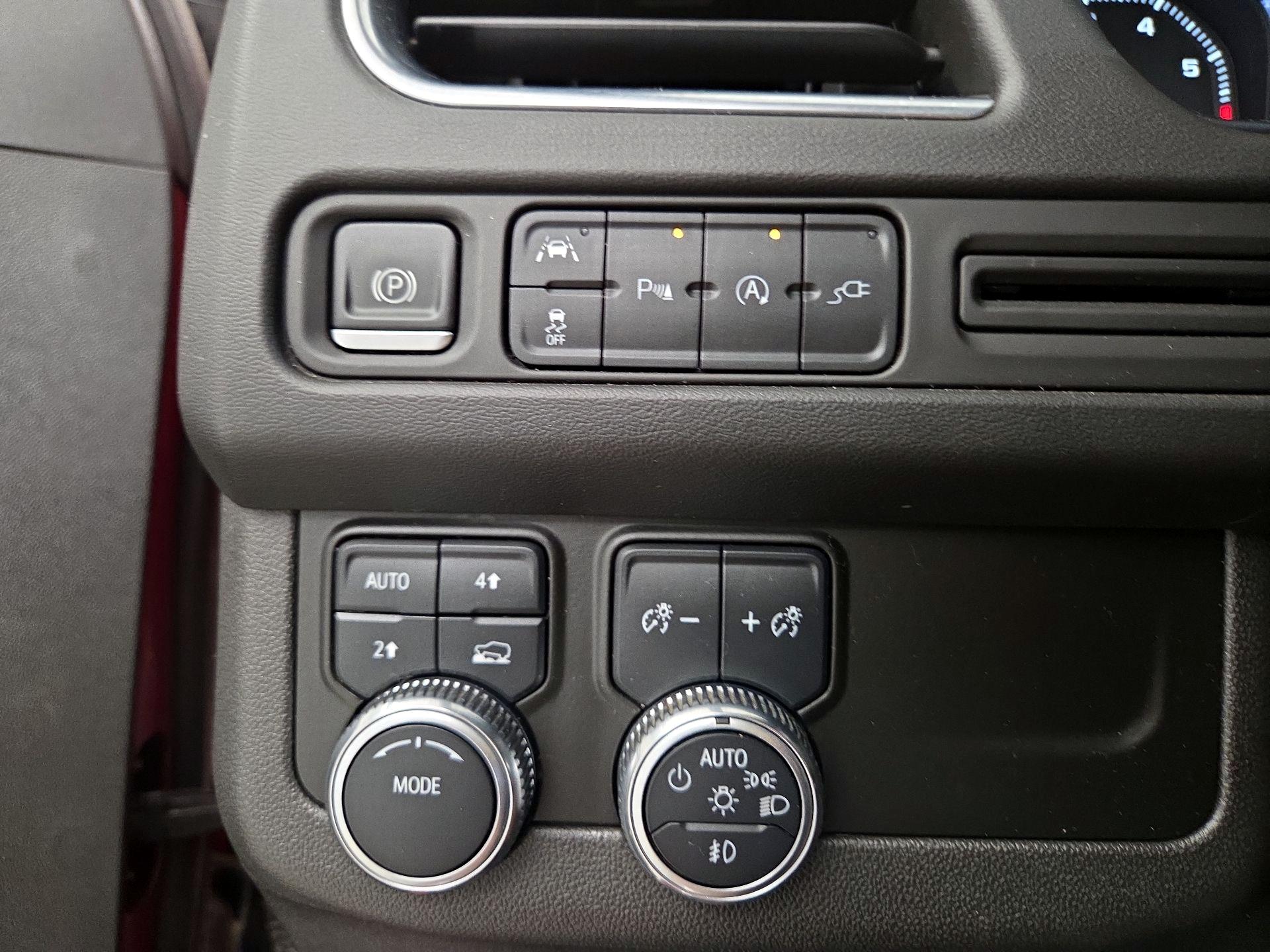 Thumbnail: 2021 GMC Yukon - 13