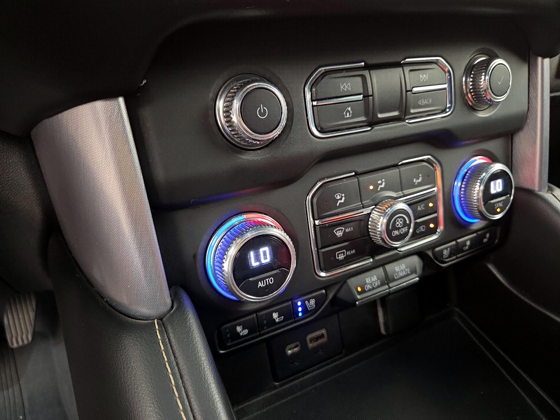 Thumbnail: 2021 GMC Yukon - 16