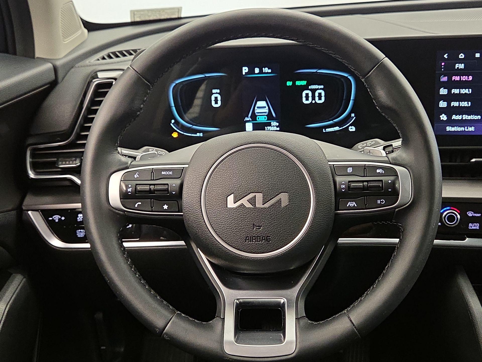 Thumbnail: 2023 Kia Sportage - 10