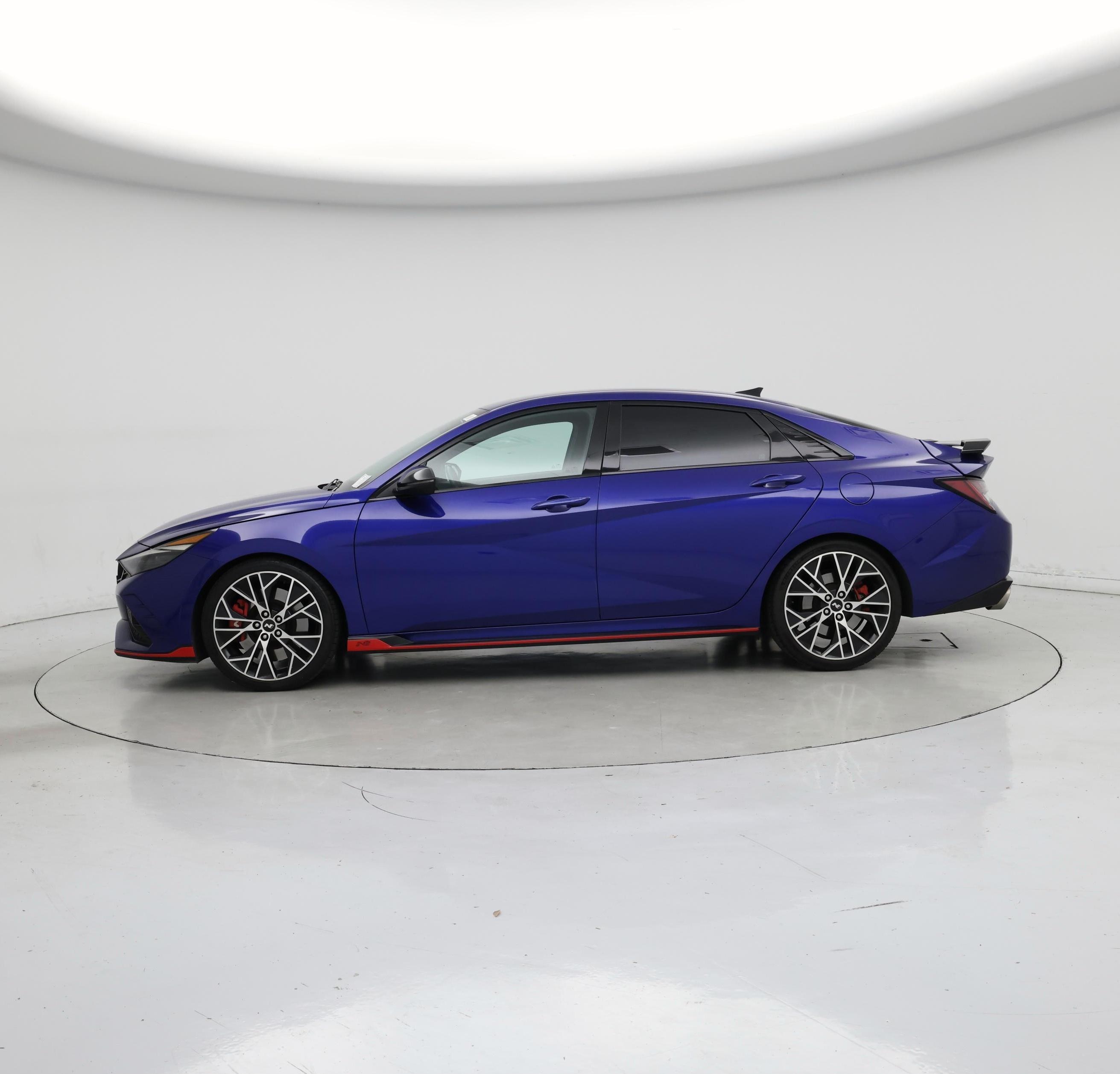 Thumbnail: 2022 Hyundai Elantra - 3