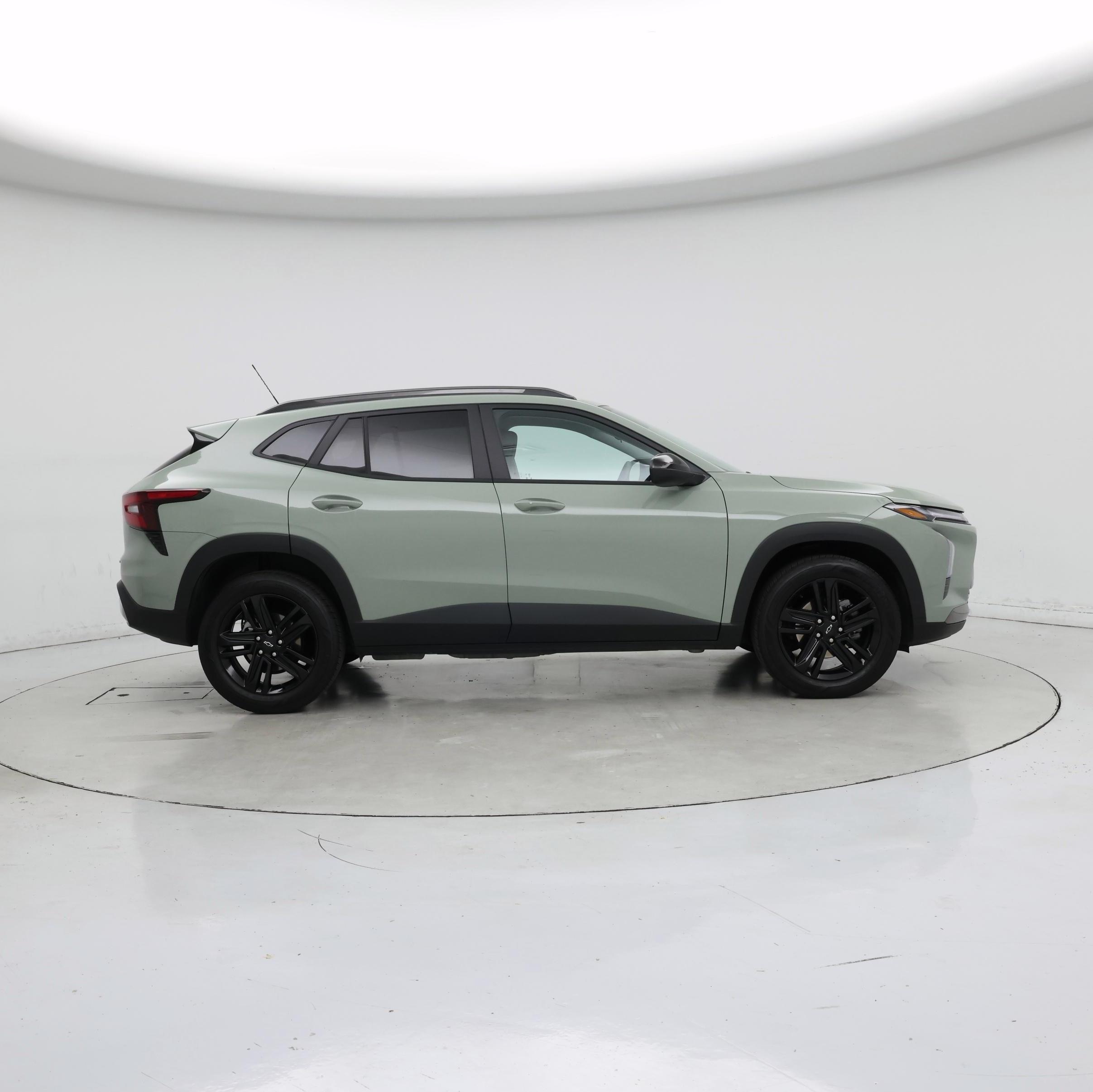 Thumbnail: 2025 Chevrolet Trax - 7