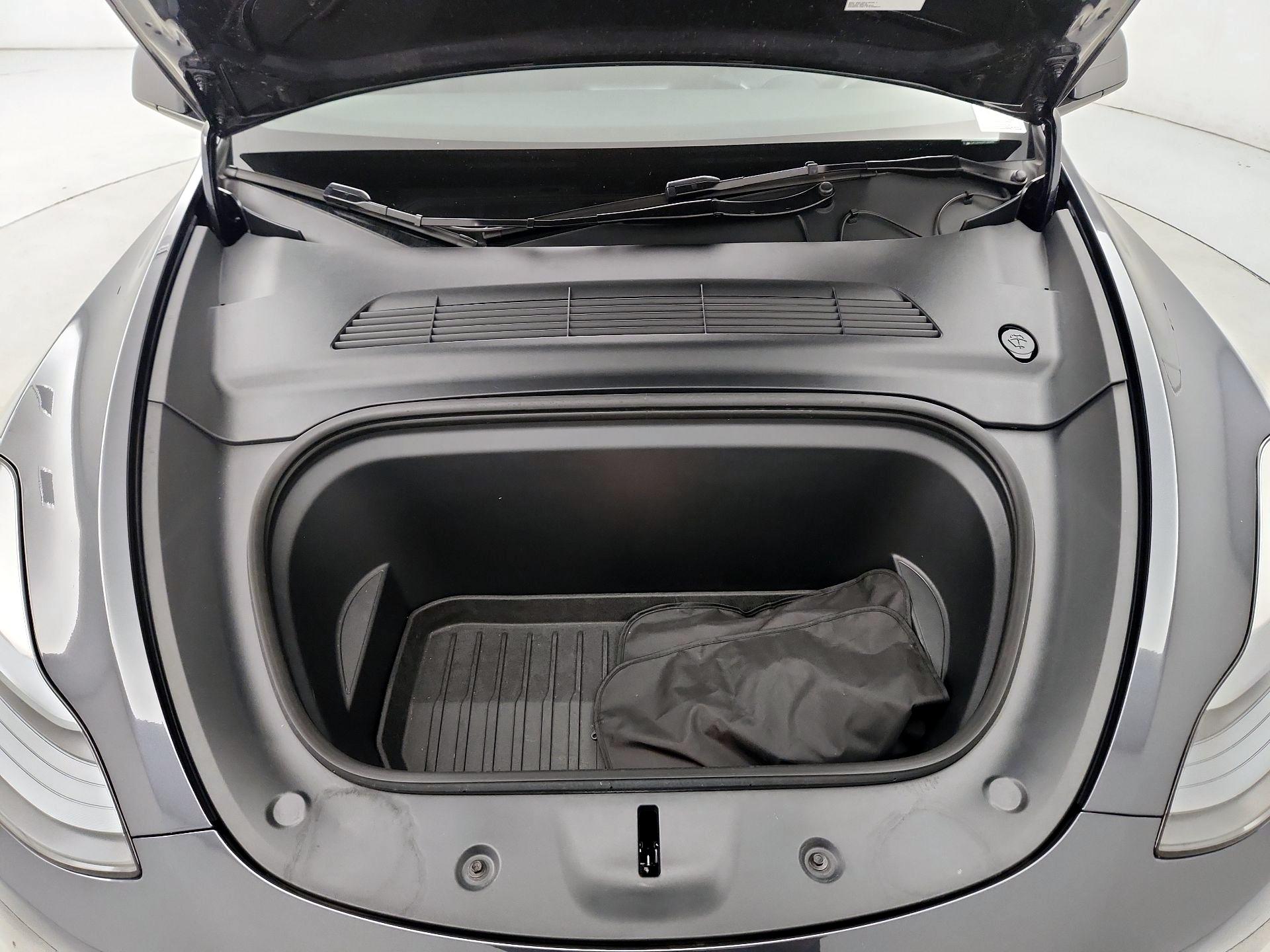 Thumbnail: 2024 Tesla Model Y - 20