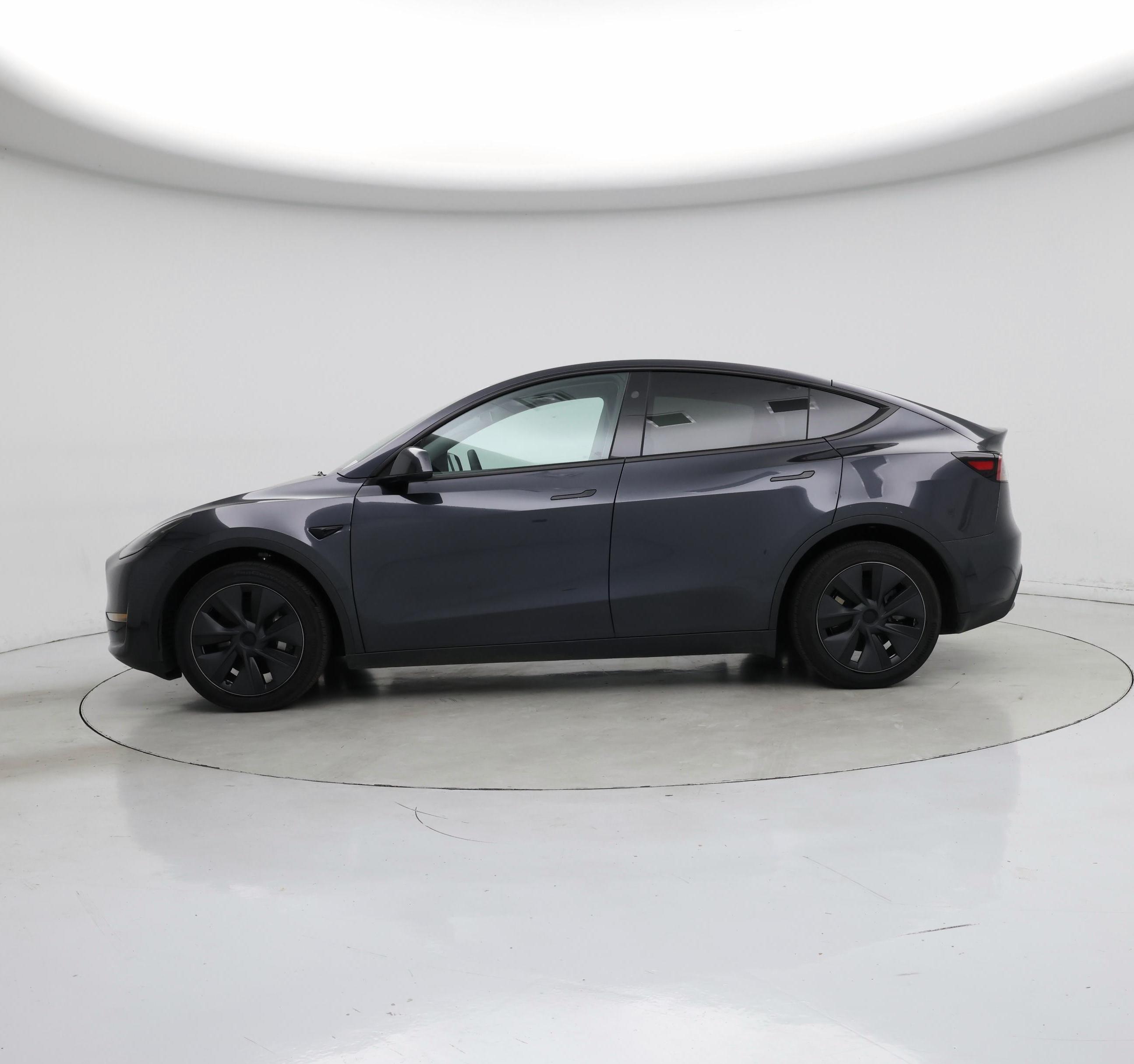 Thumbnail: 2024 Tesla Model Y - 3