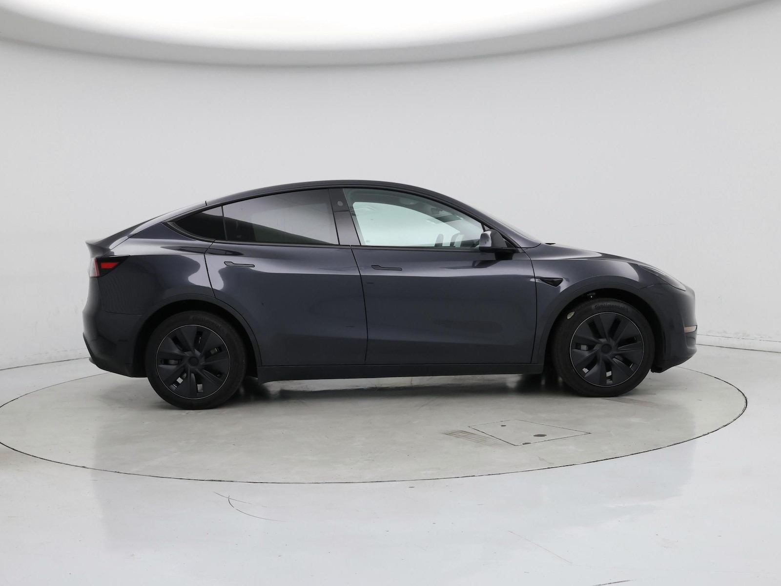 2024 Tesla Model Y Long Range - Photo 8