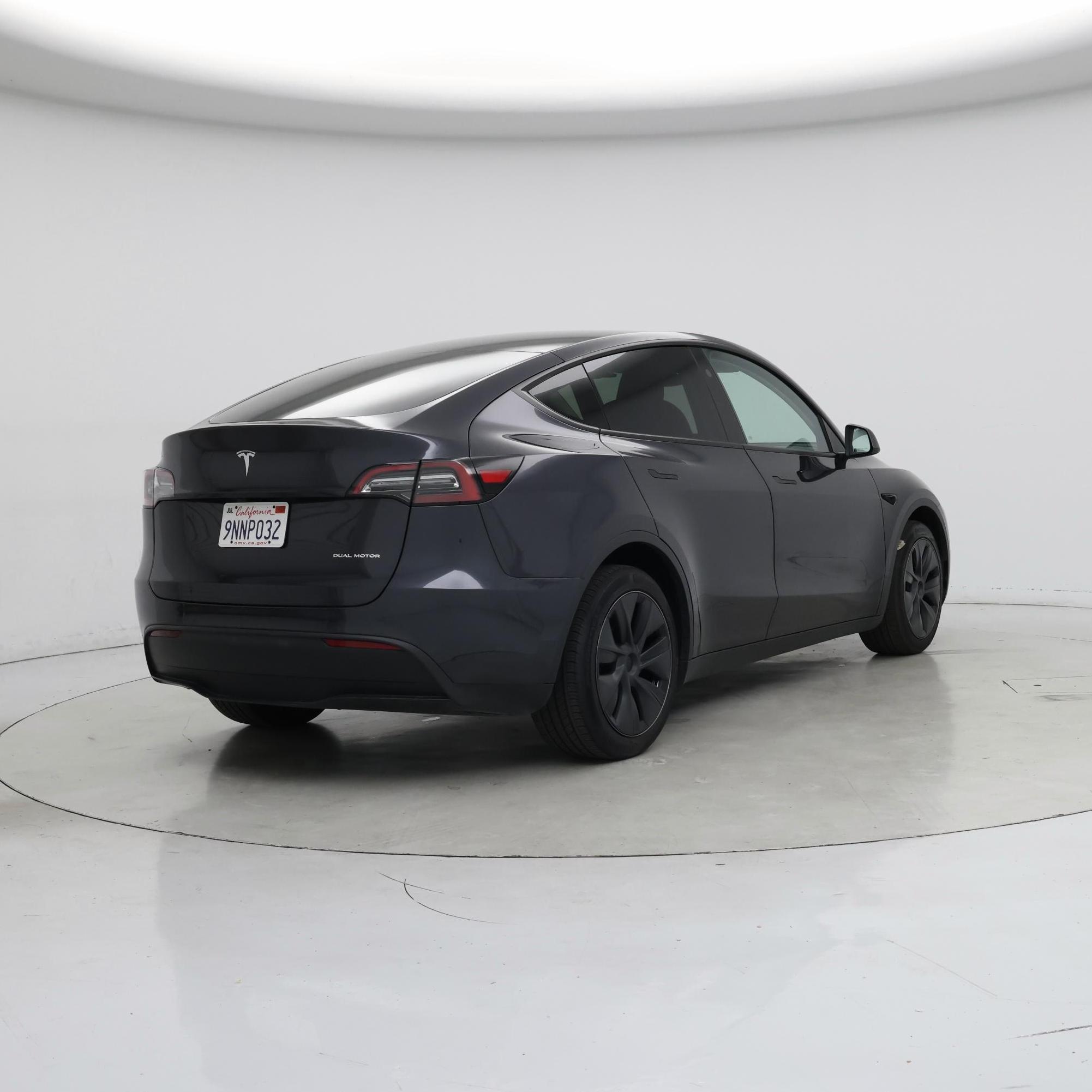 Thumbnail: 2024 Tesla Model Y - 8