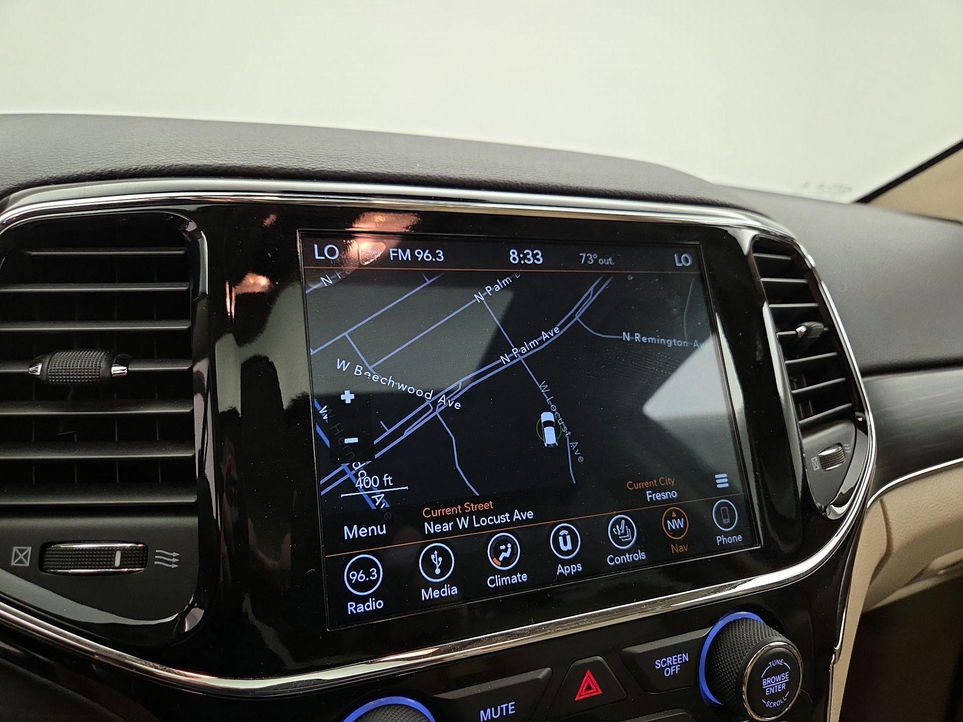 Thumbnail: 2019 Jeep Grand Cherokee - 14