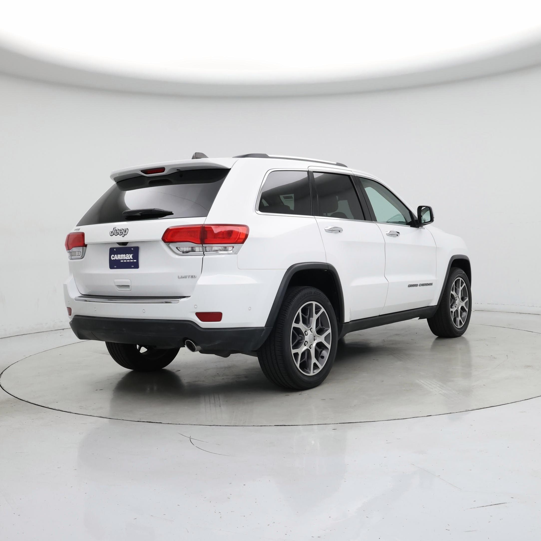 Thumbnail: 2019 Jeep Grand Cherokee - 8