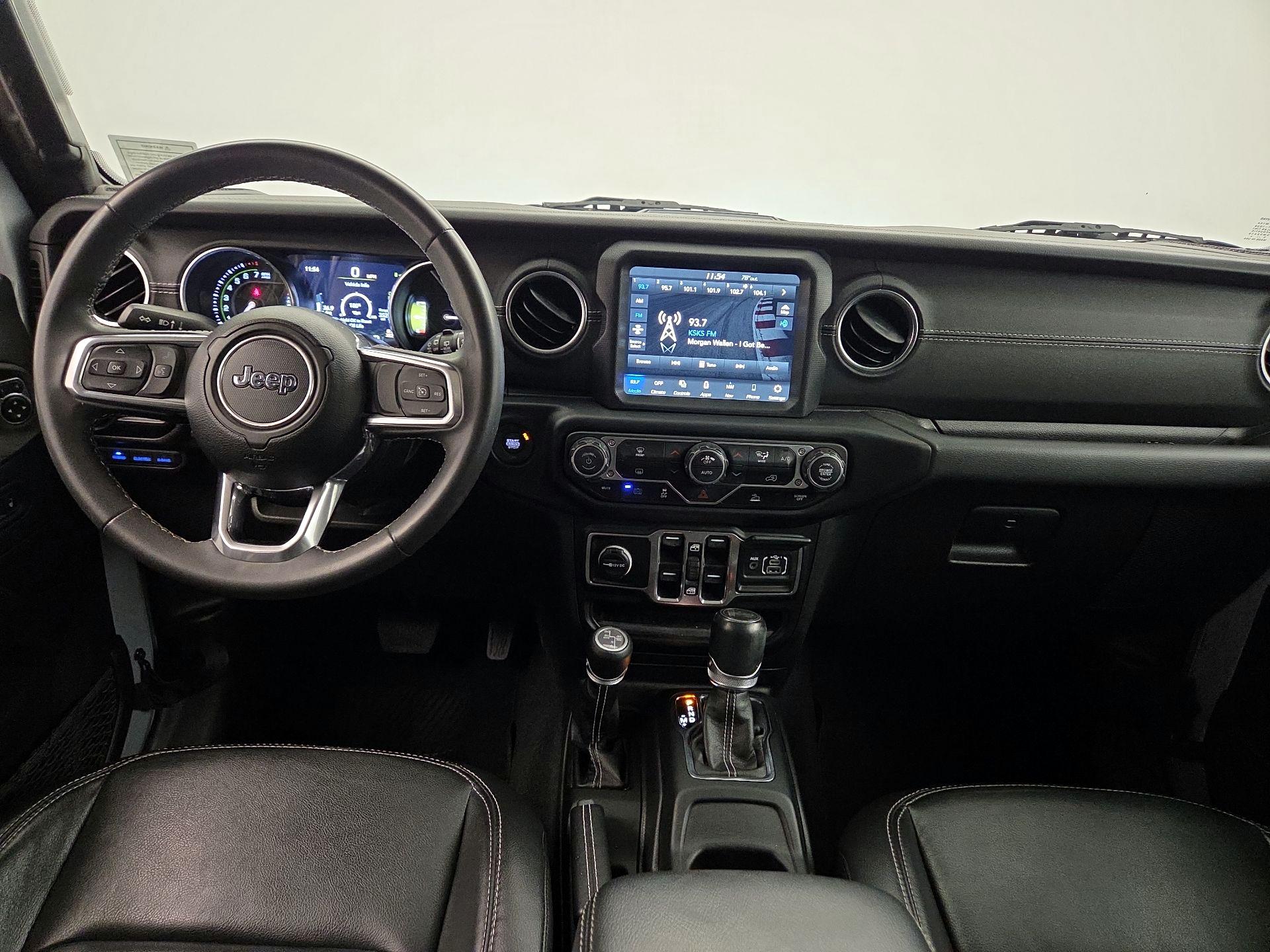 Thumbnail: 2023 Jeep Wrangler - 9