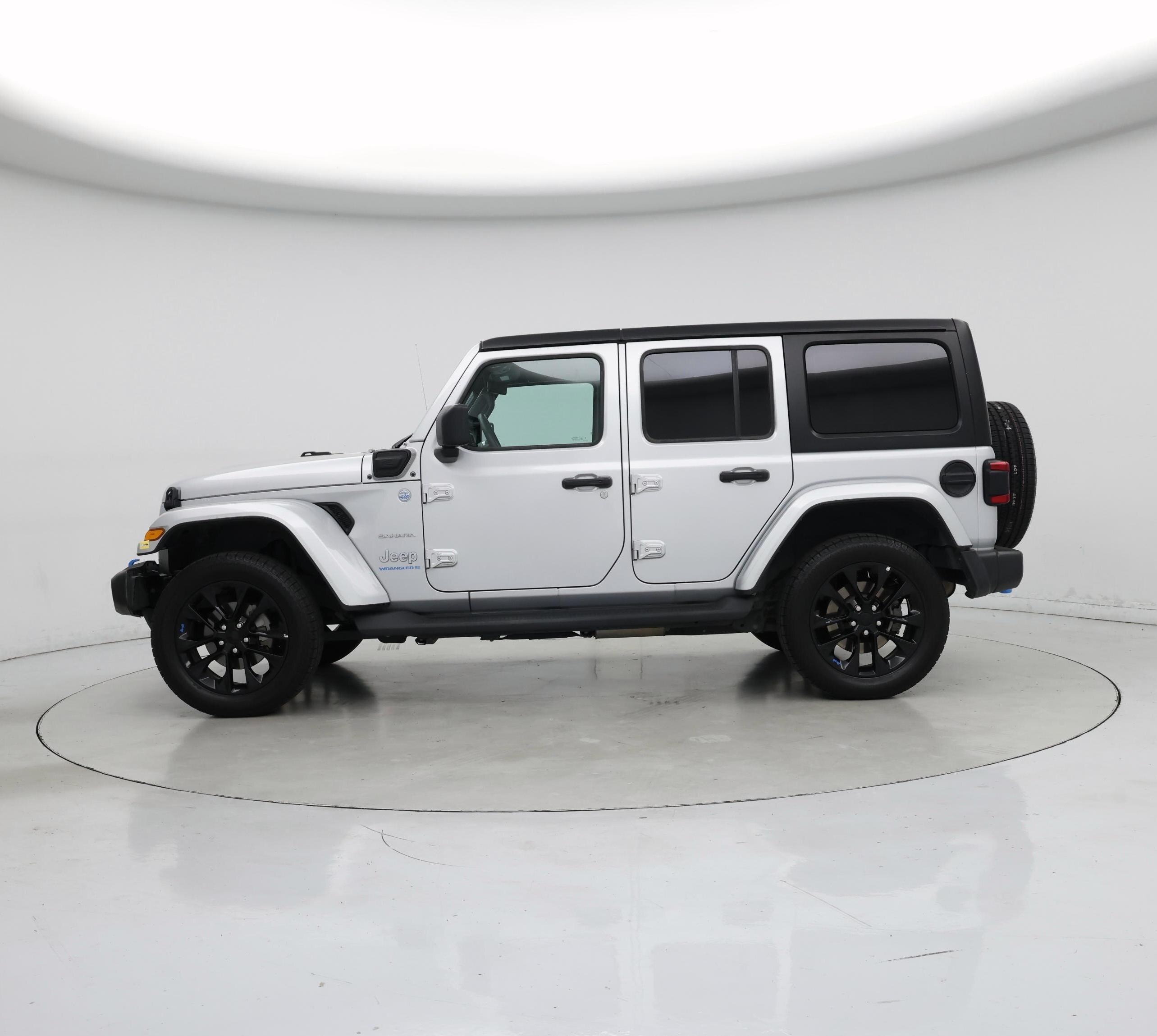 Thumbnail: 2023 Jeep Wrangler - 3