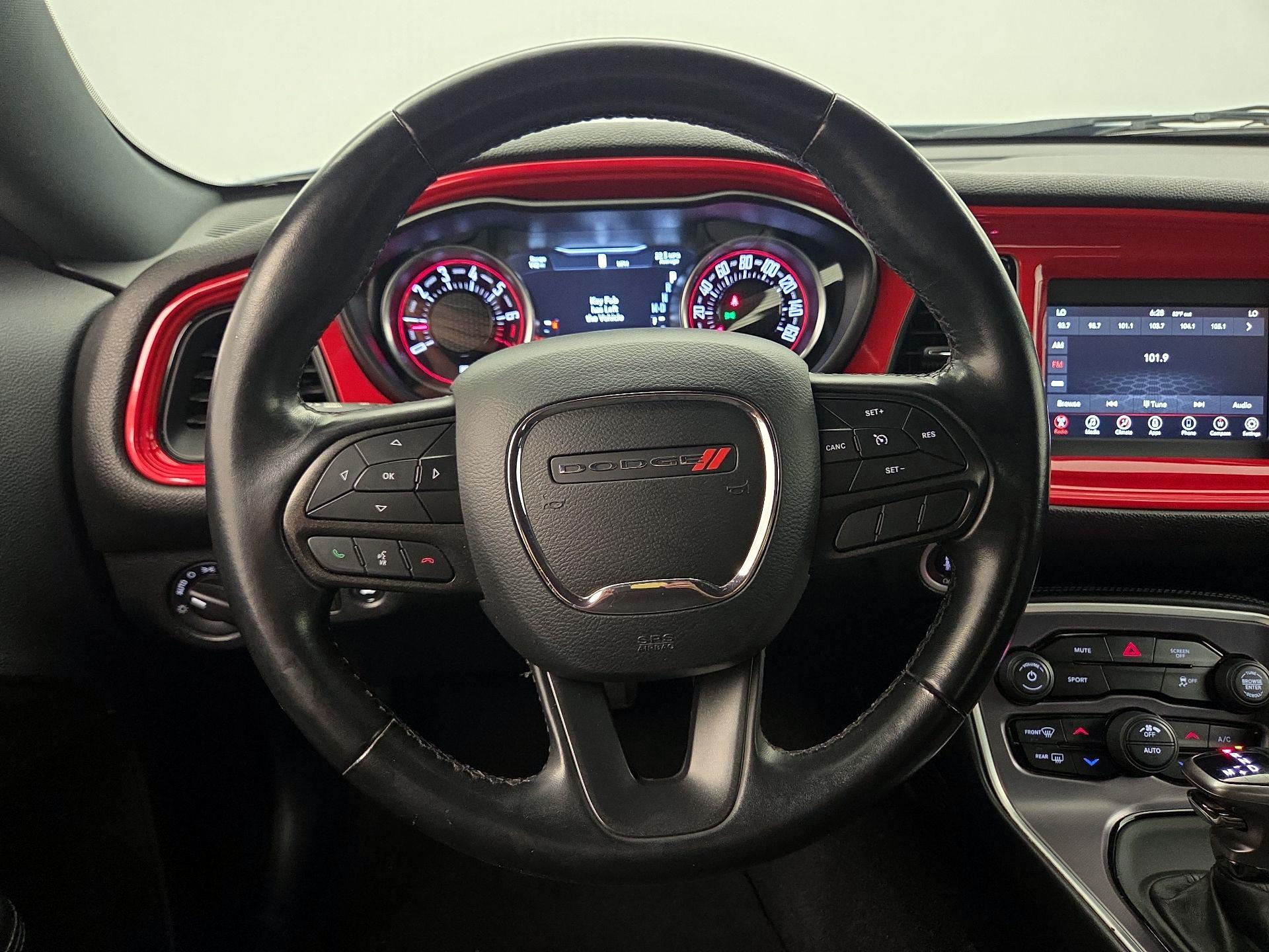 Thumbnail: 2020 Dodge Challenger - 10