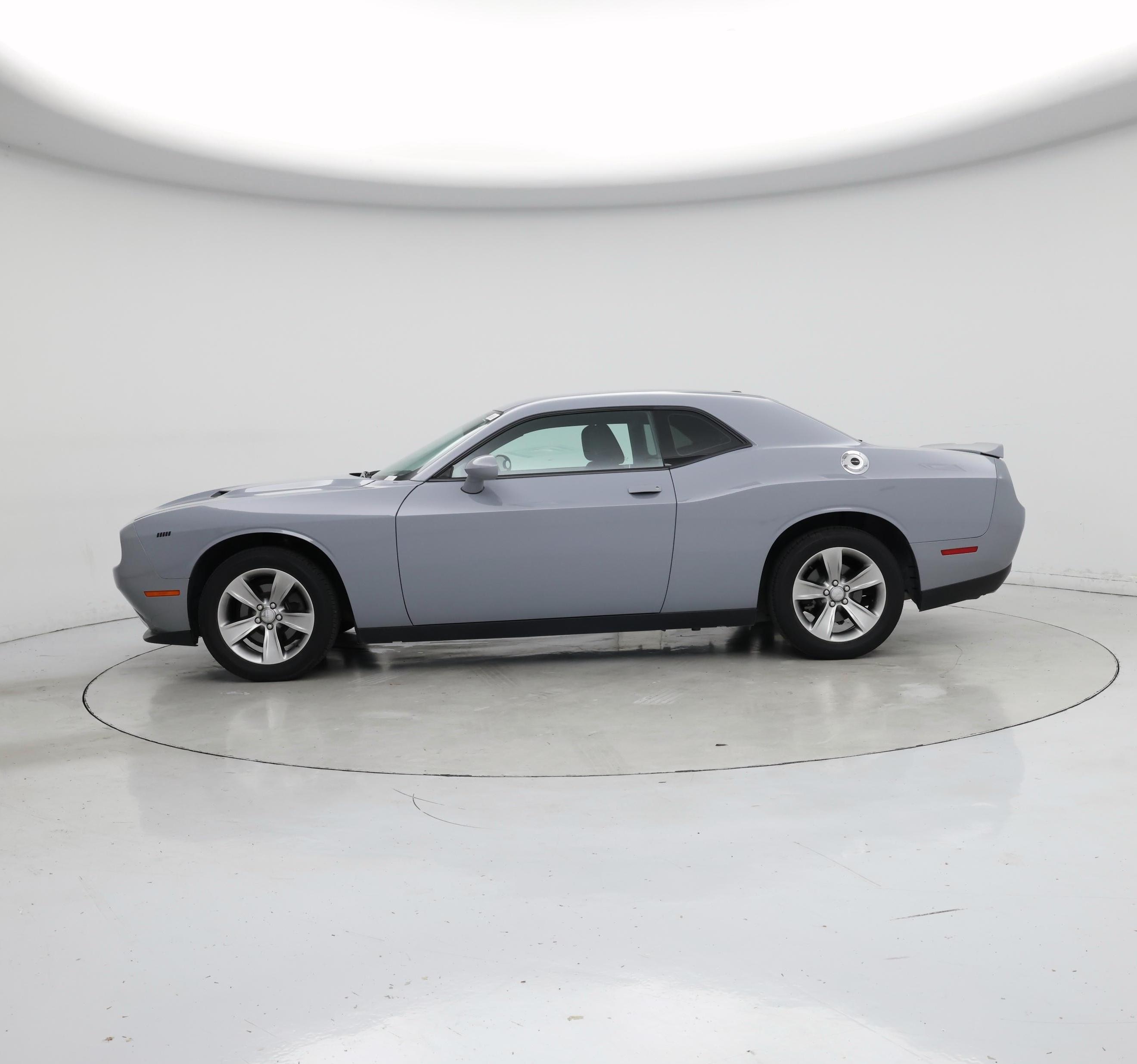 Thumbnail: 2020 Dodge Challenger - 3