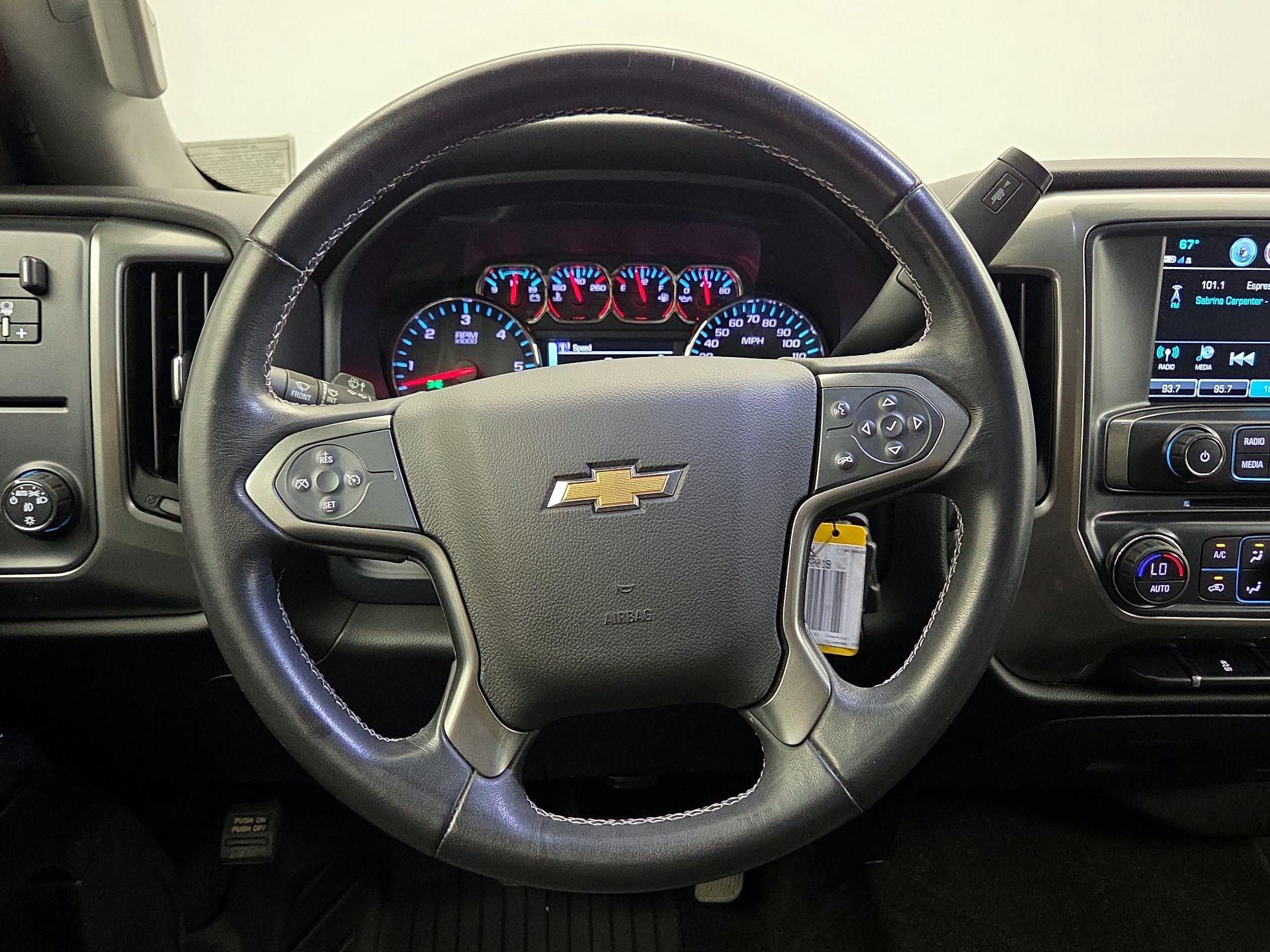 Thumbnail: 2018 Chevrolet Silverado 1500 - 10