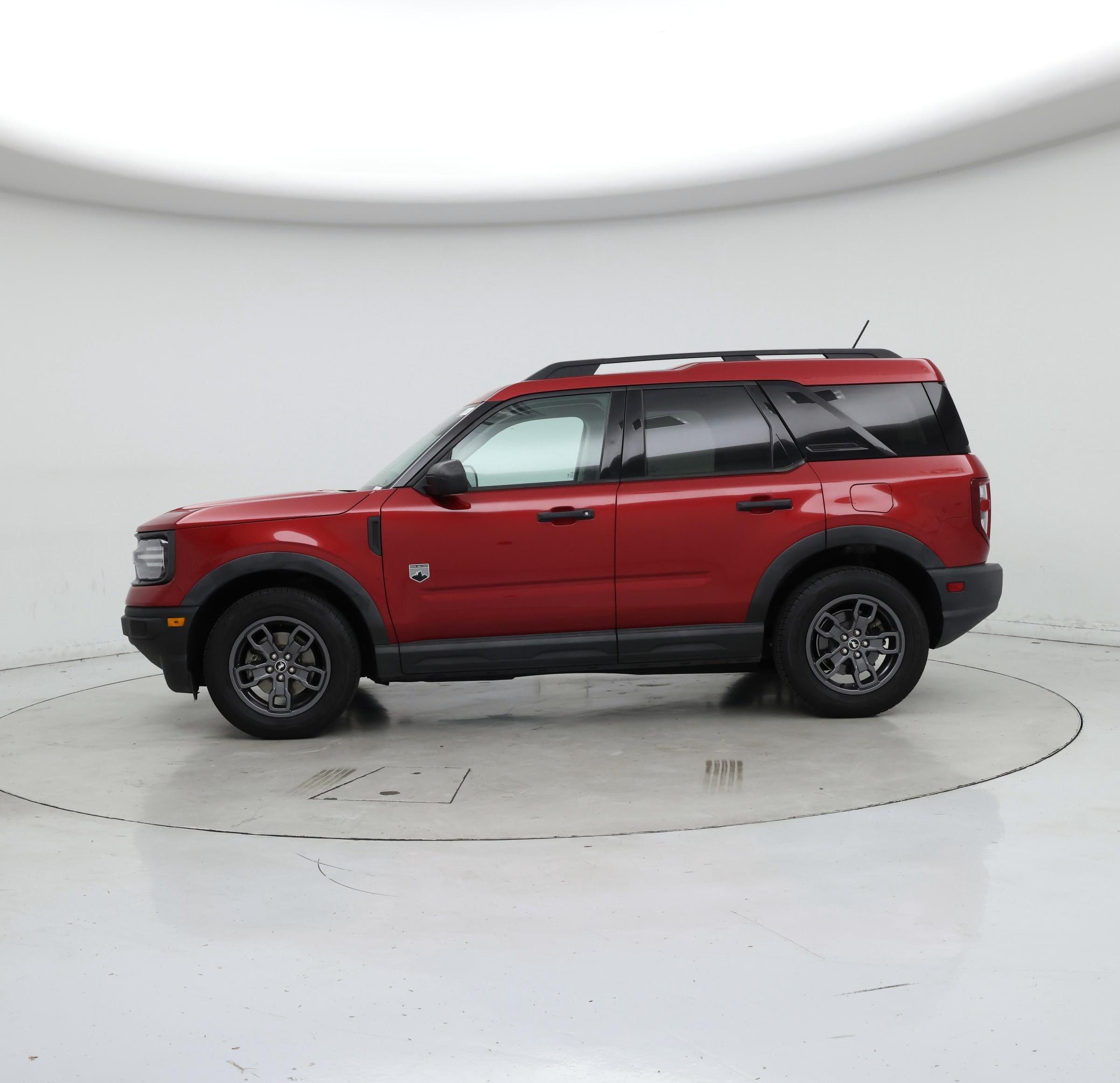 Thumbnail: 2021 Ford Bronco Sport - 3