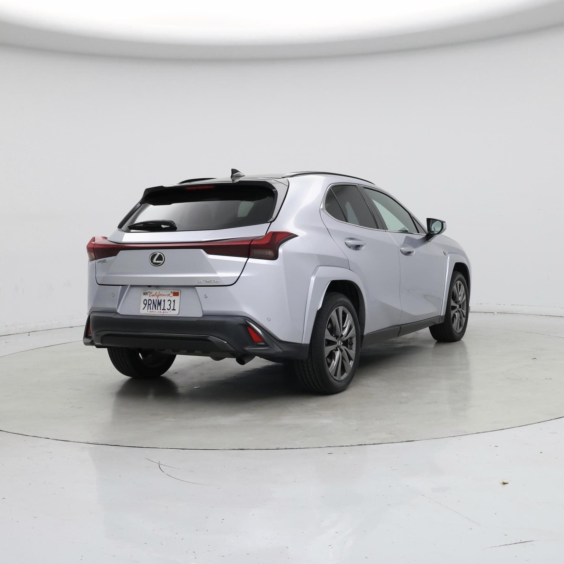 Thumbnail: 2024 Lexus UX - 8