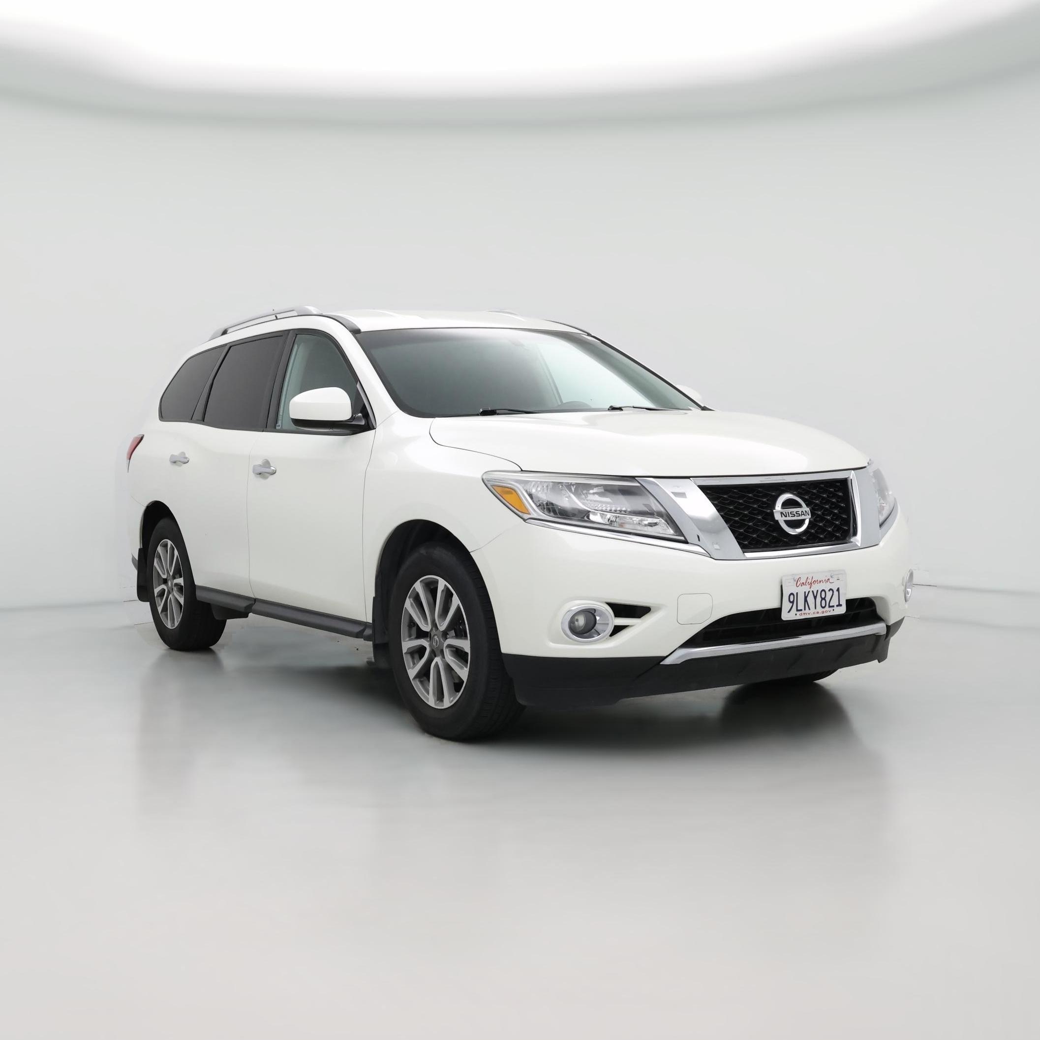 Thumbnail: 2016 Nissan Pathfinder - 1