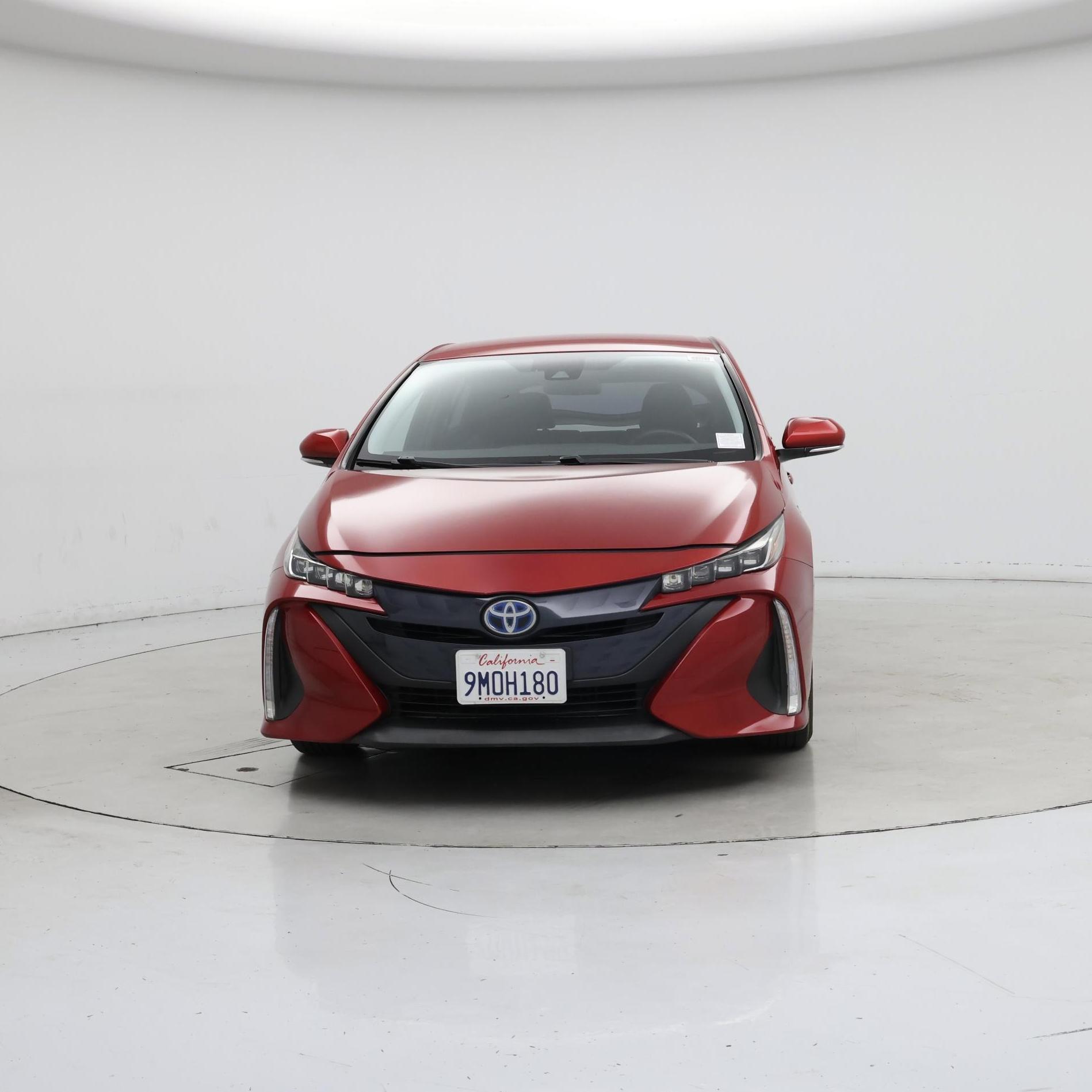 Thumbnail: 2018 Toyota Prius Prime - 5