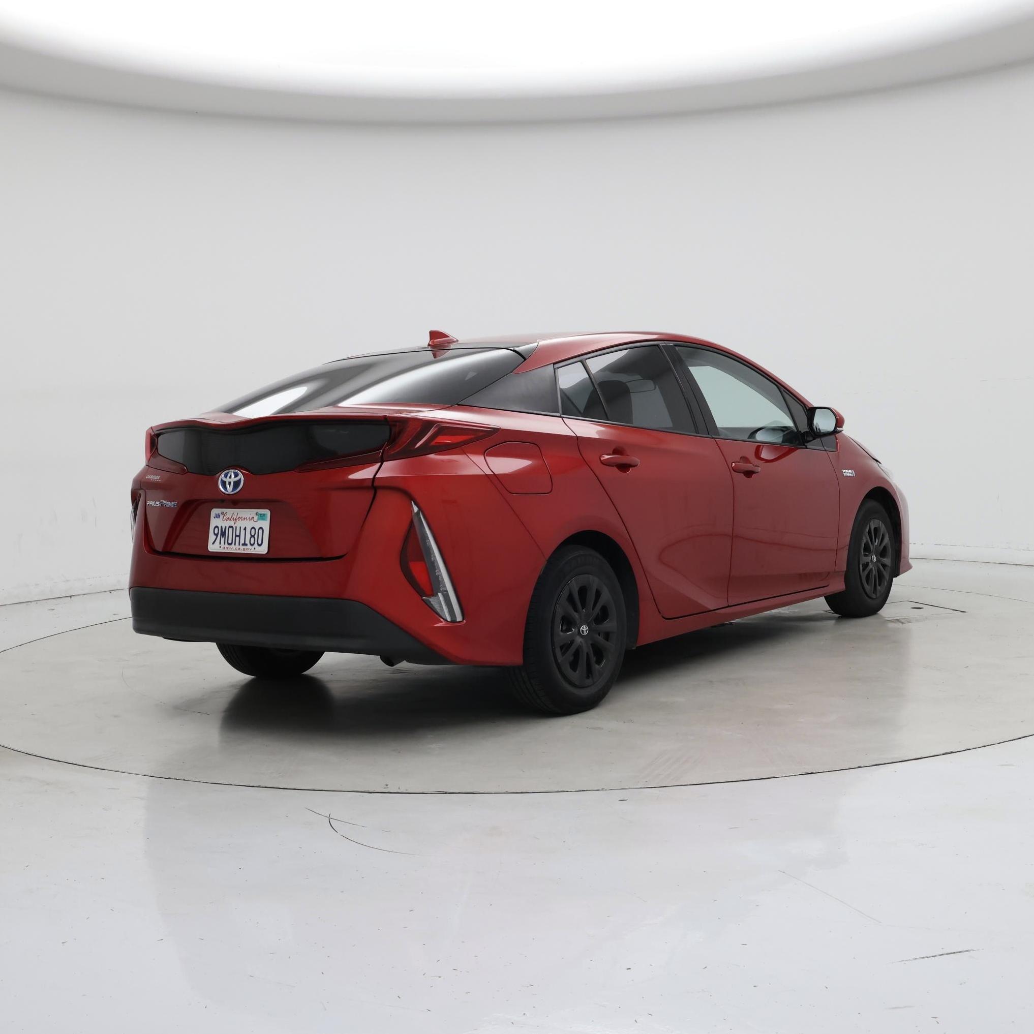 Thumbnail: 2018 Toyota Prius Prime - 8