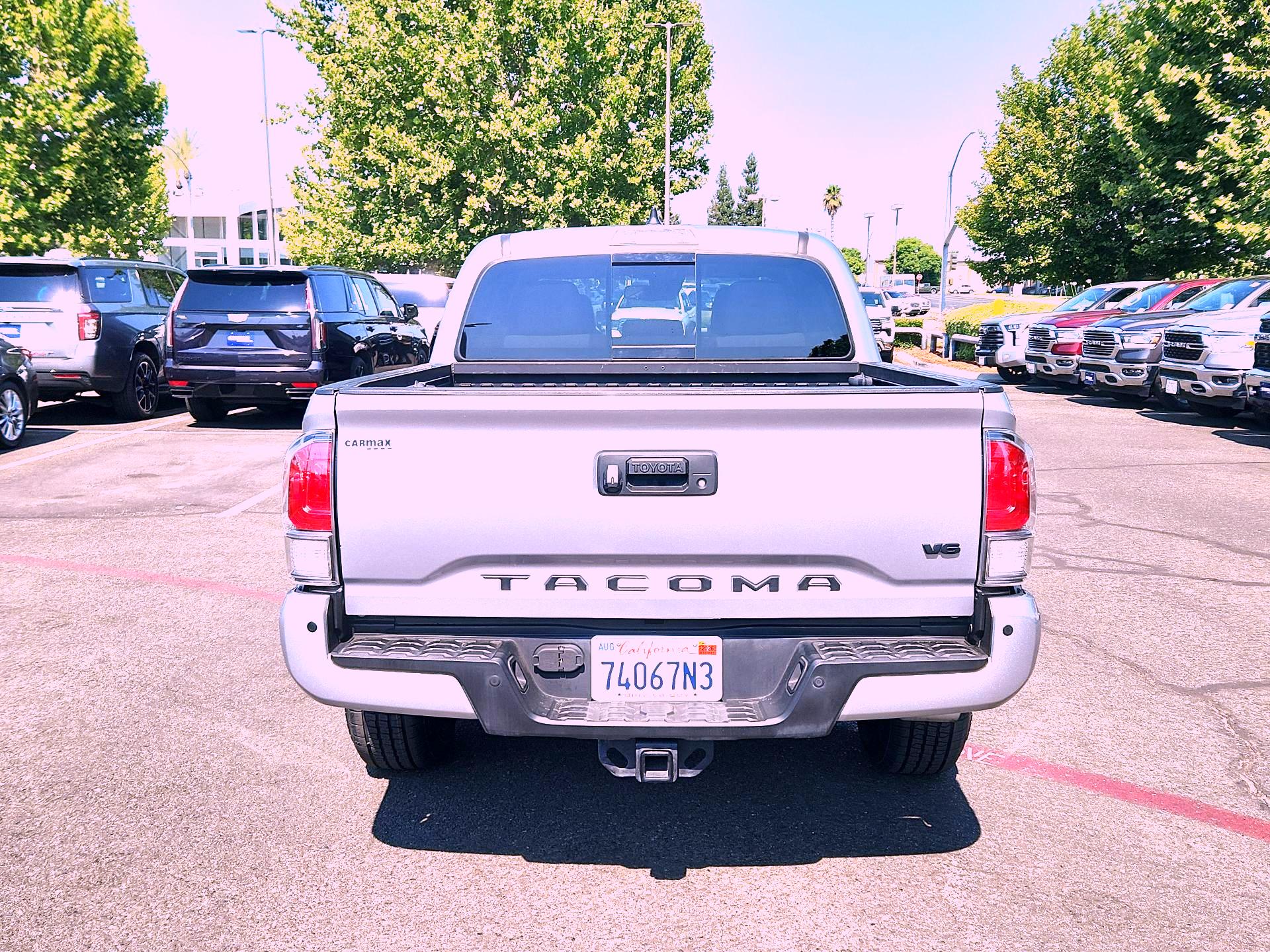 Thumbnail: 2022 Toyota Tacoma - 6