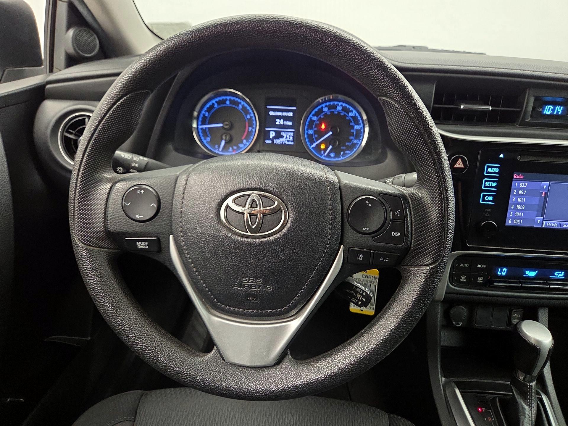 Thumbnail: 2019 Toyota Corolla - 10