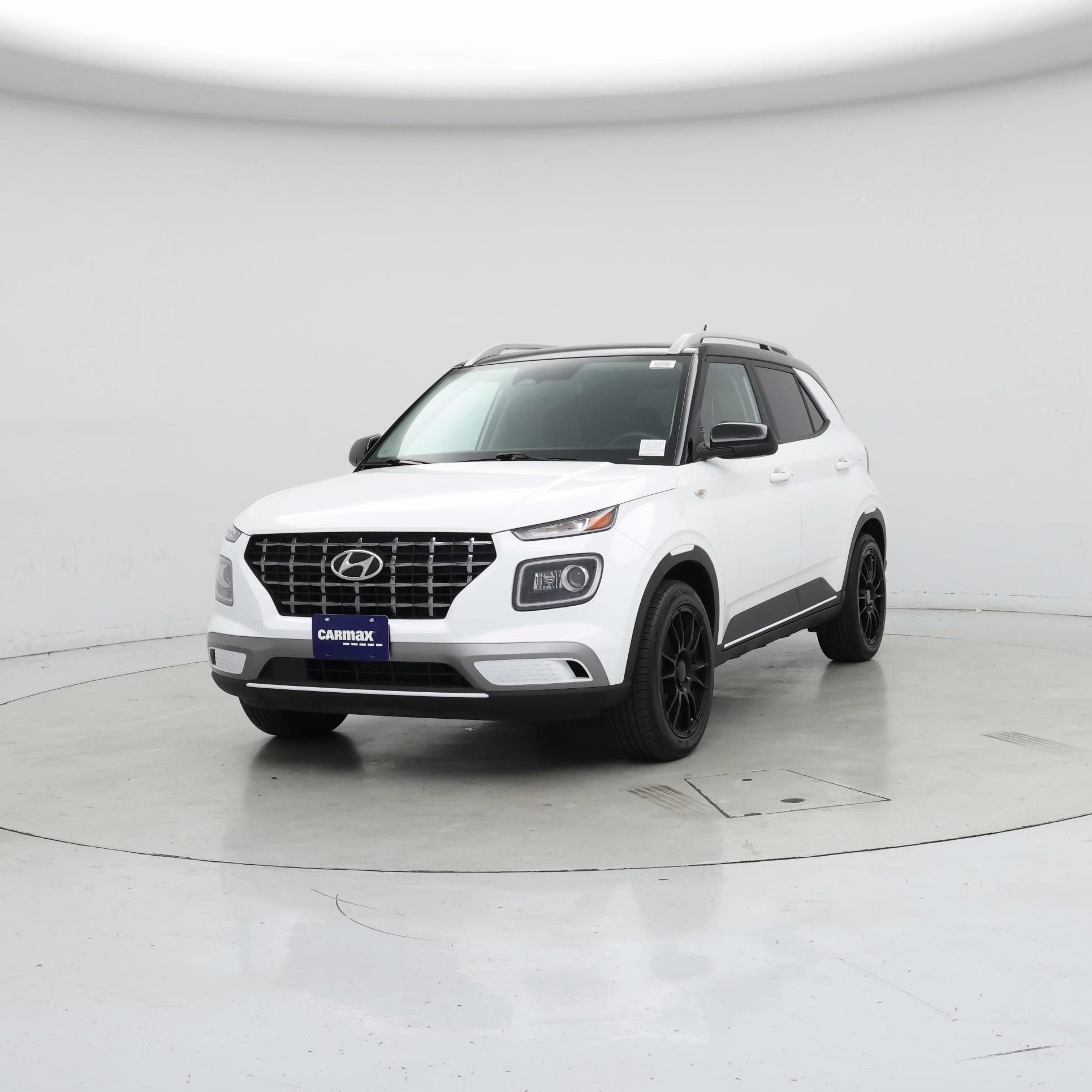 Thumbnail: 2024 Hyundai Venue - 4