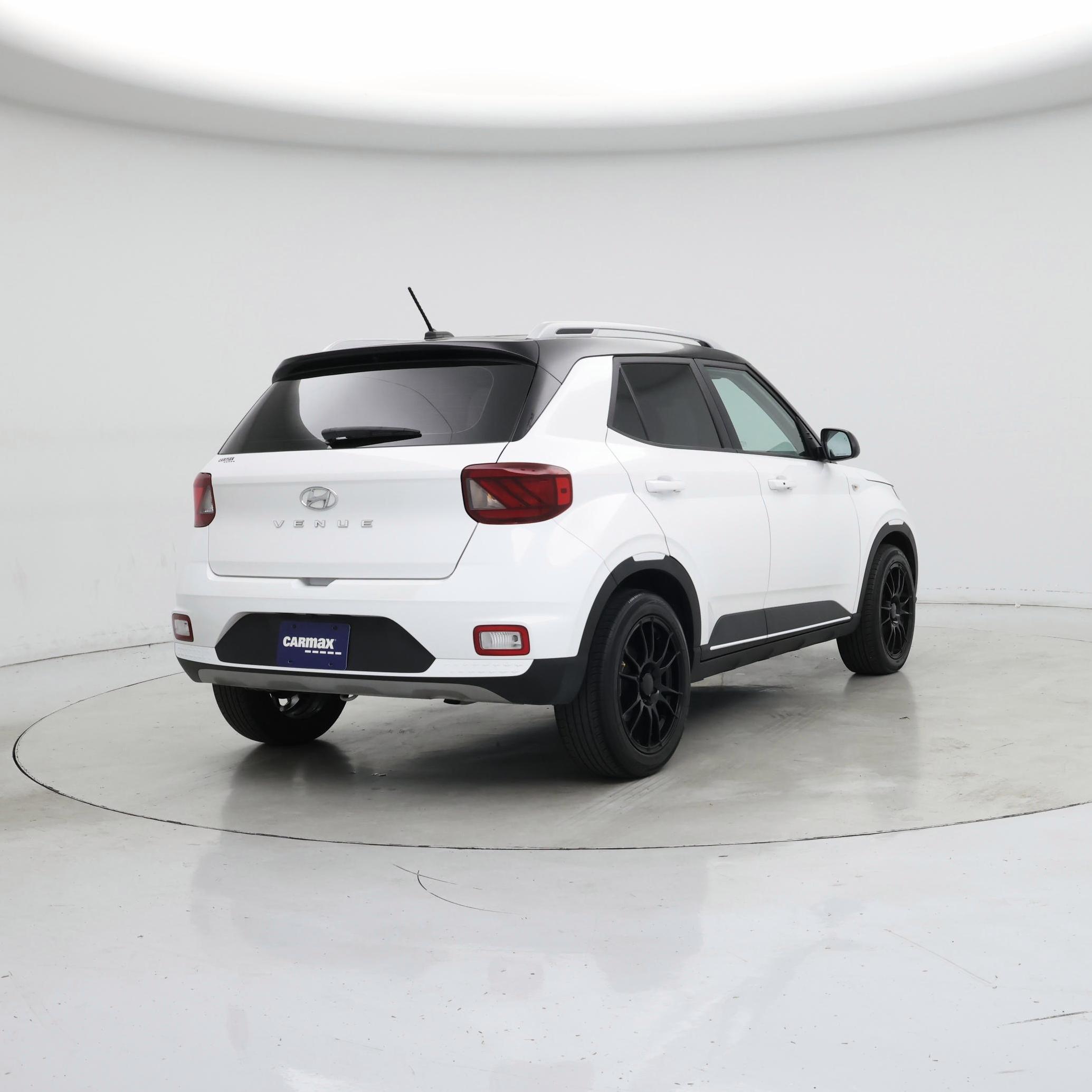 Thumbnail: 2024 Hyundai Venue - 8