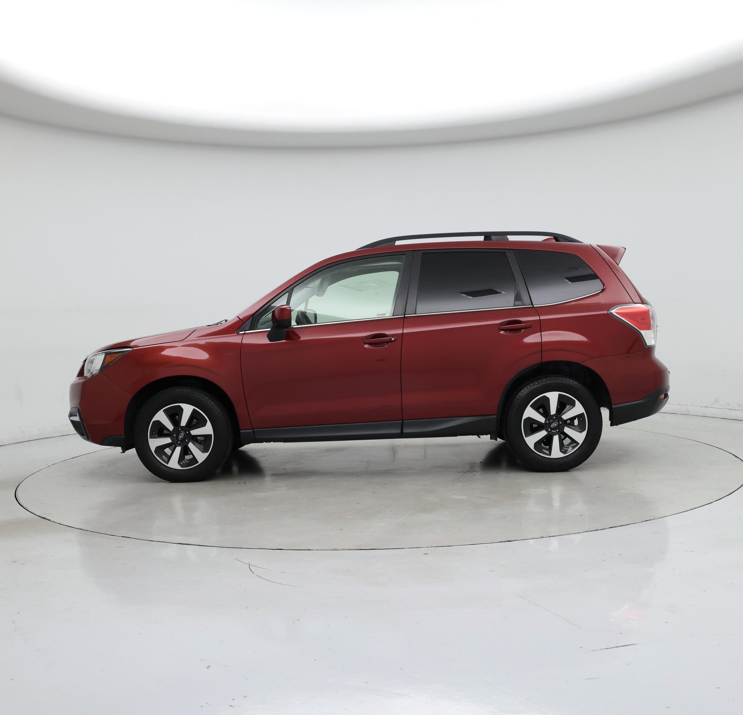 Thumbnail: 2018 Subaru Forester - 3