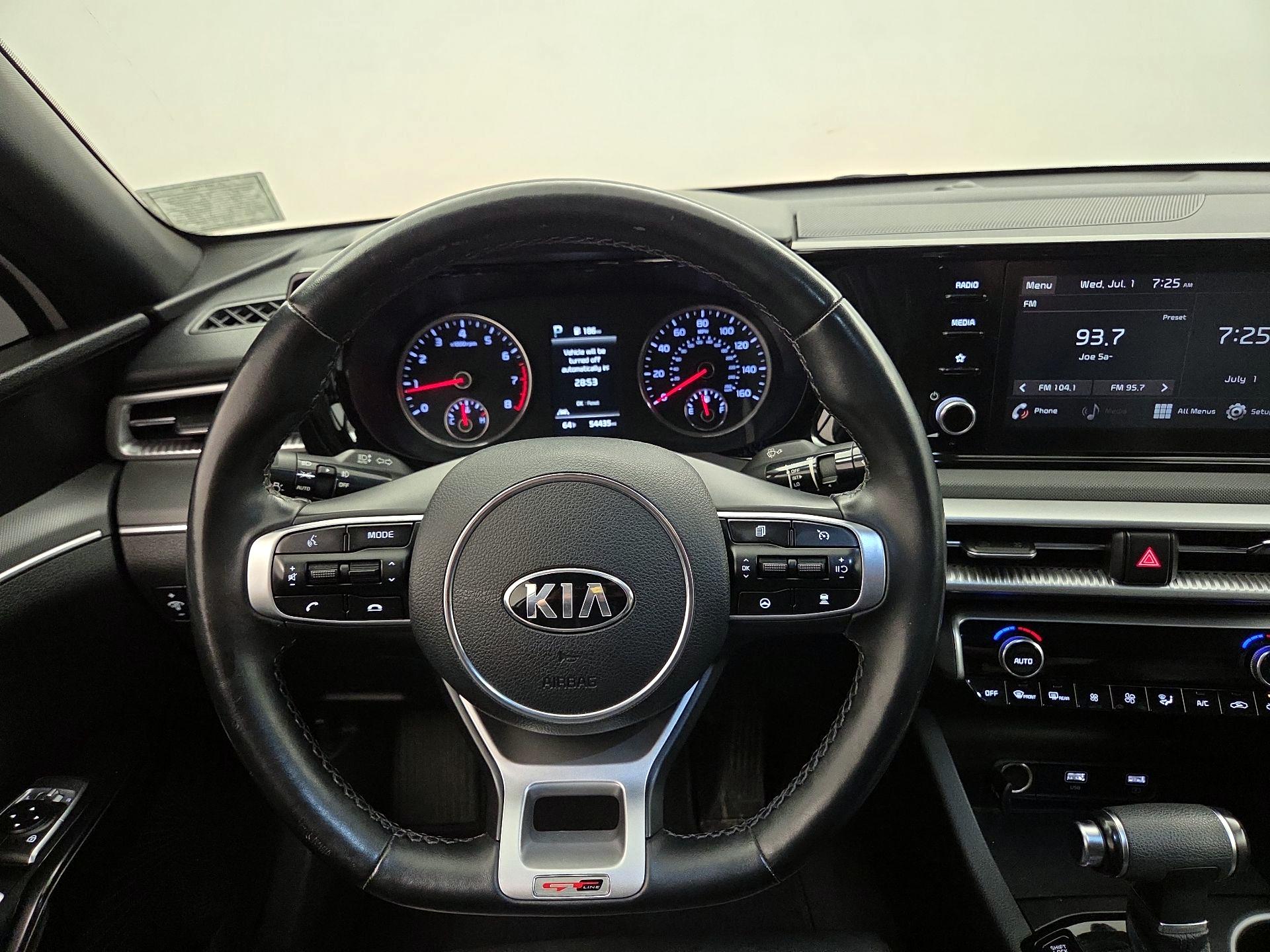 Thumbnail: 2021 Kia K5 - 10