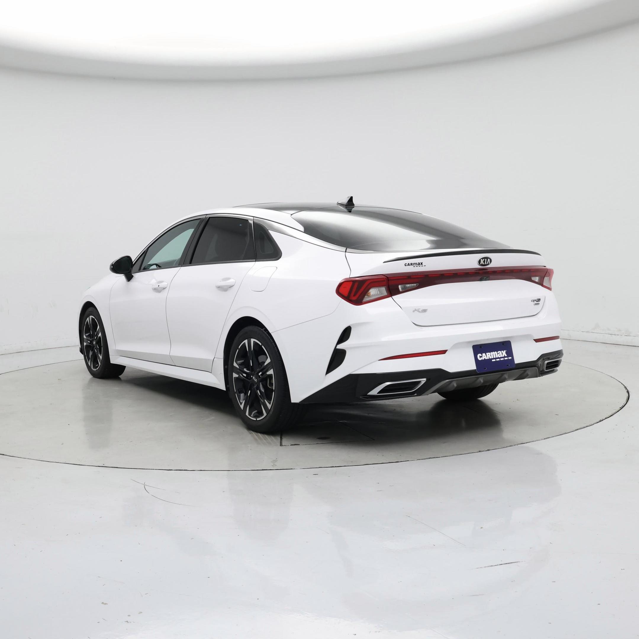 Thumbnail: 2021 Kia K5 - 2