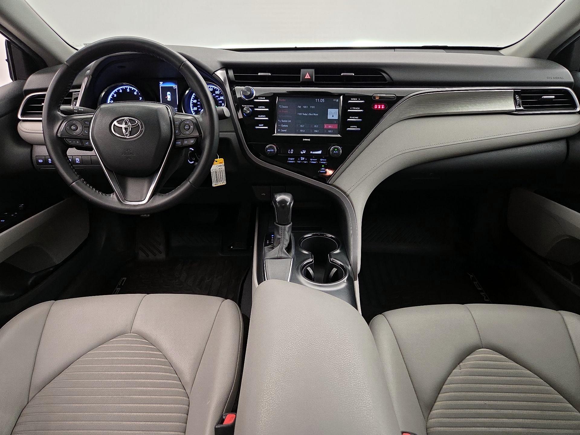 Thumbnail: 2020 Toyota Camry - 9