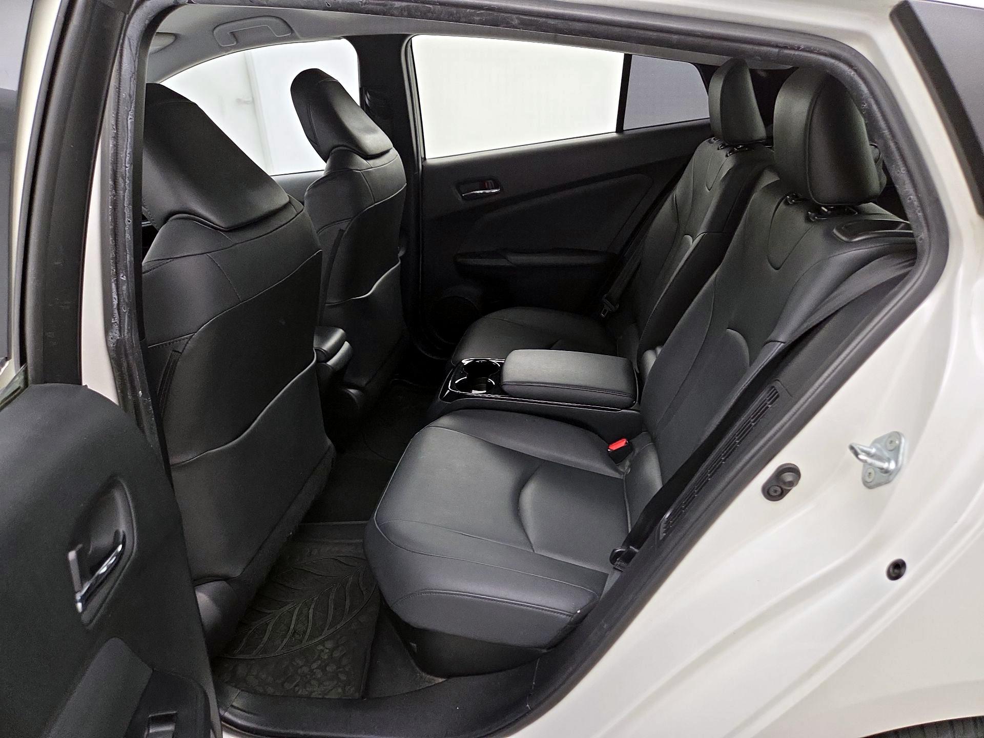 Thumbnail: 2019 Toyota Prius Prime - 20