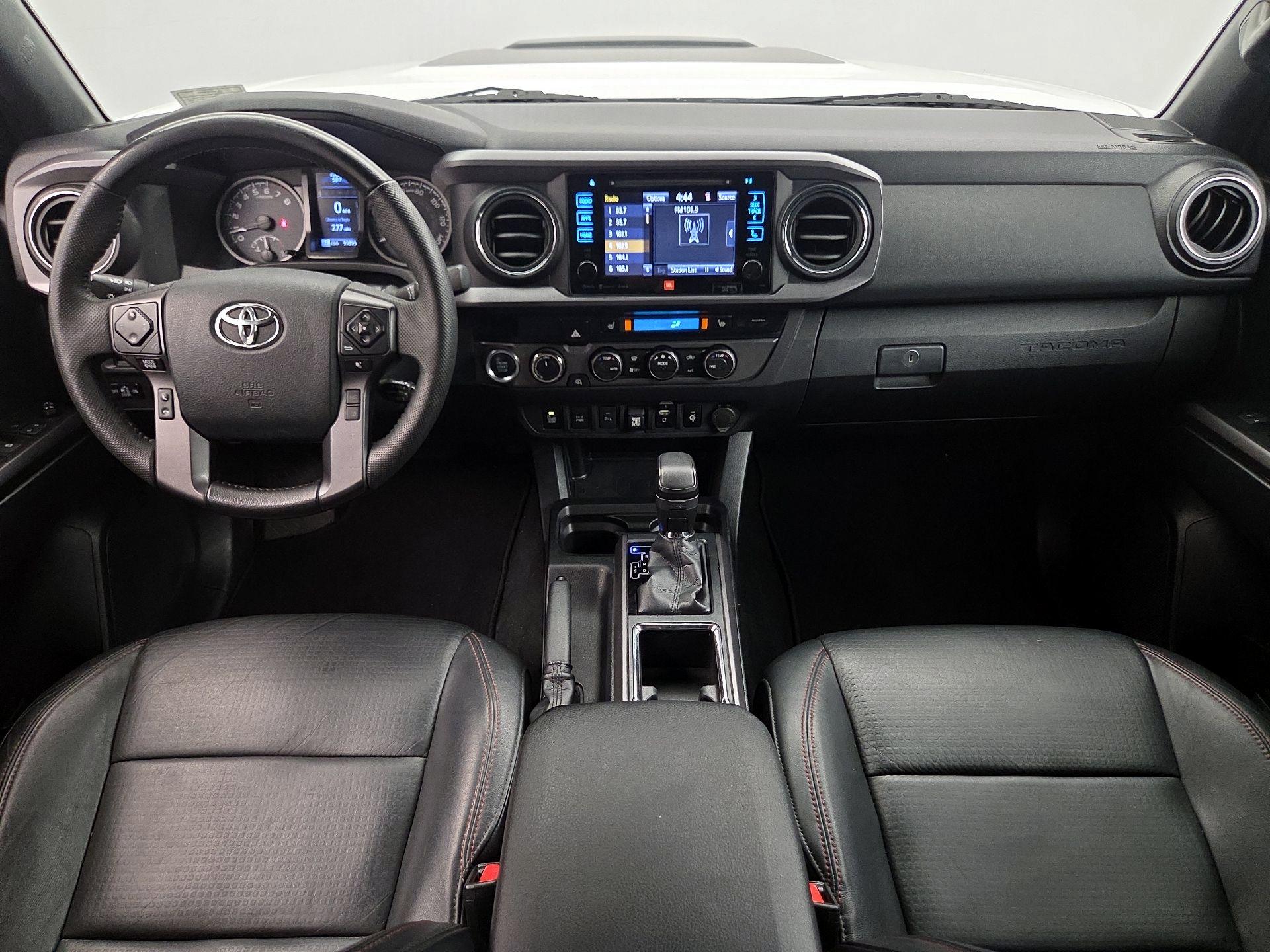Thumbnail: 2019 Toyota Tacoma - 9