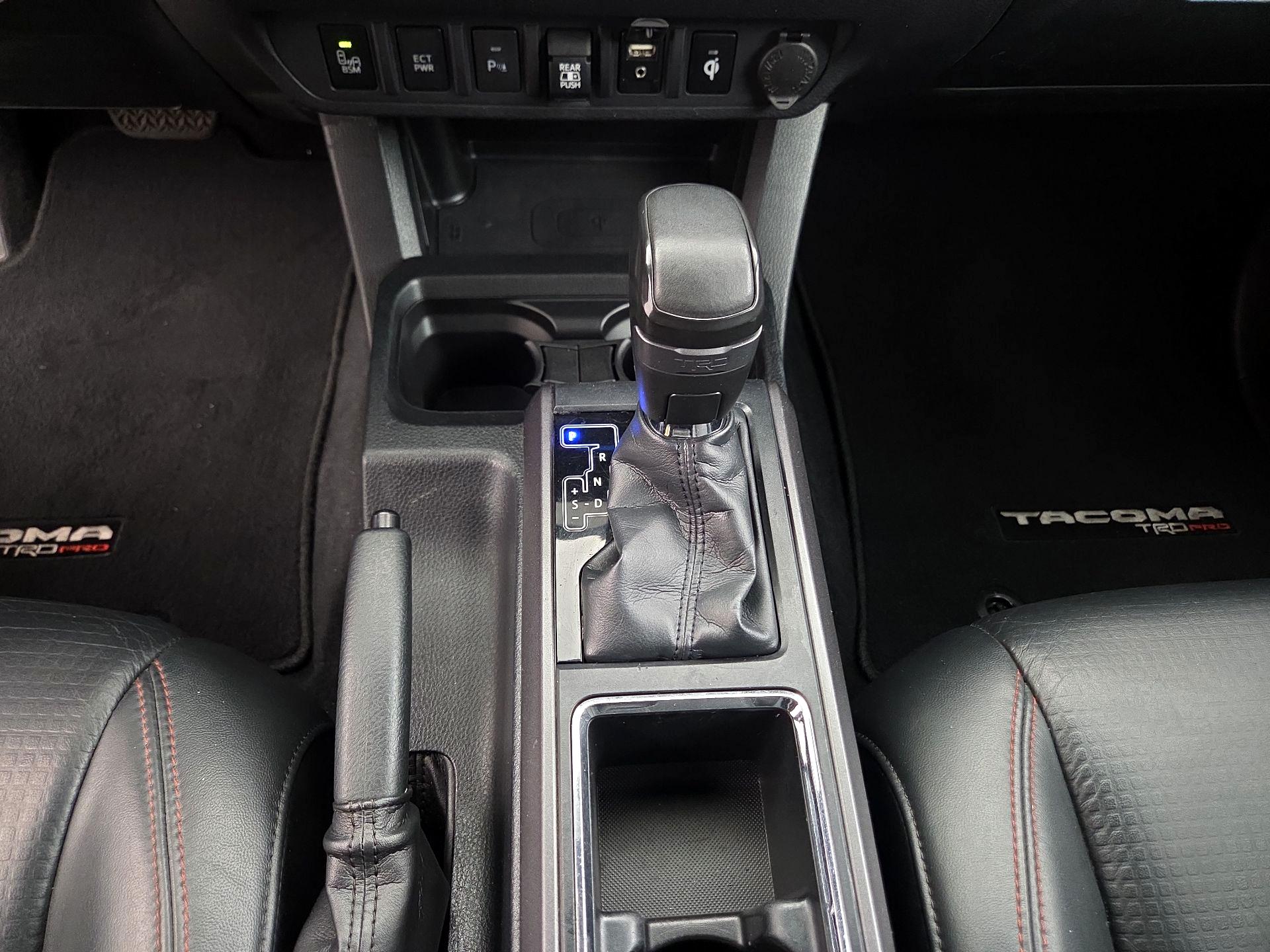 Thumbnail: 2019 Toyota Tacoma - 17