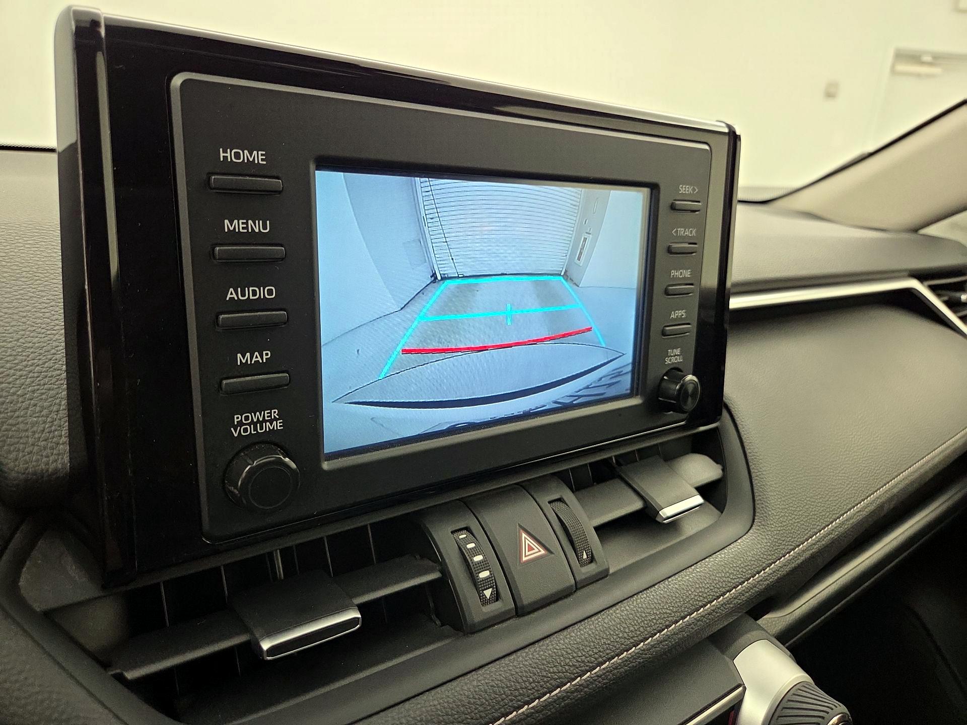 Thumbnail: 2019 Toyota RAV4 - 14