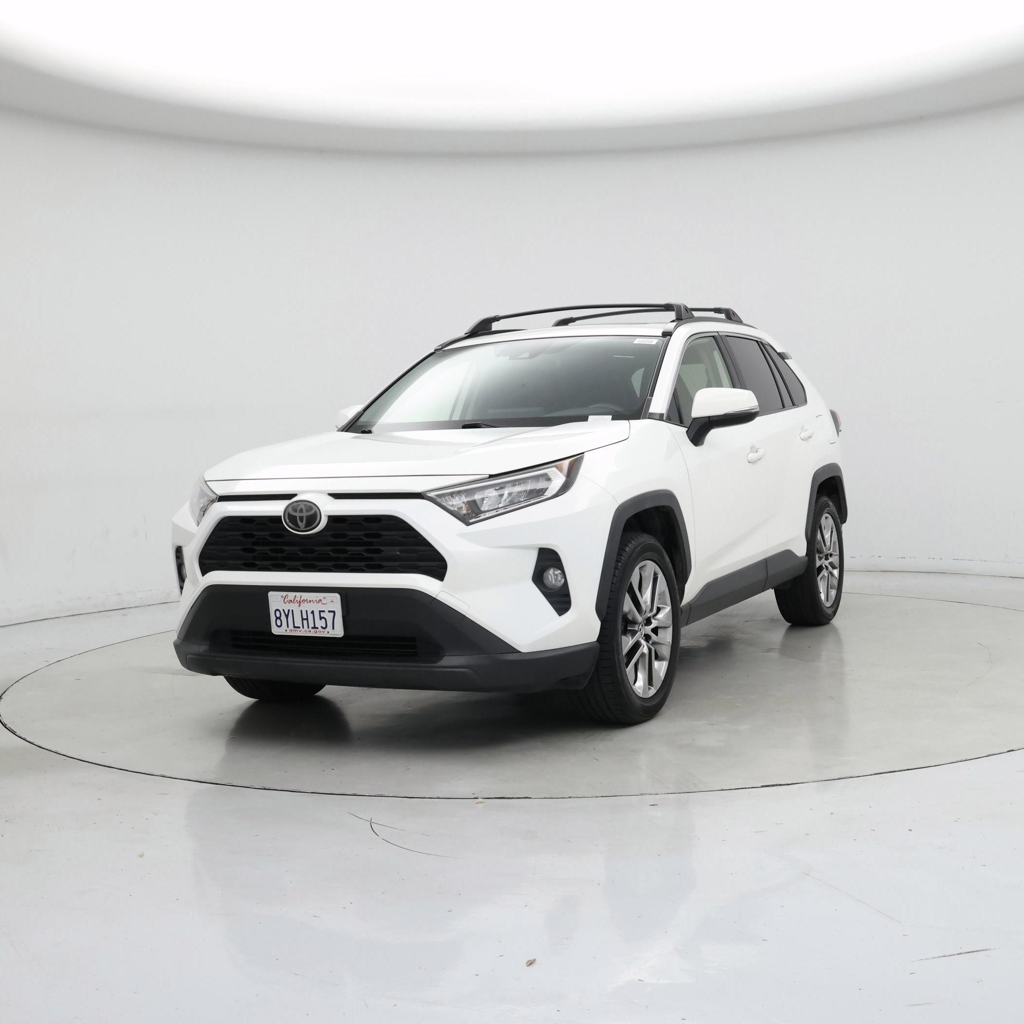 Thumbnail: 2019 Toyota RAV4 - 4