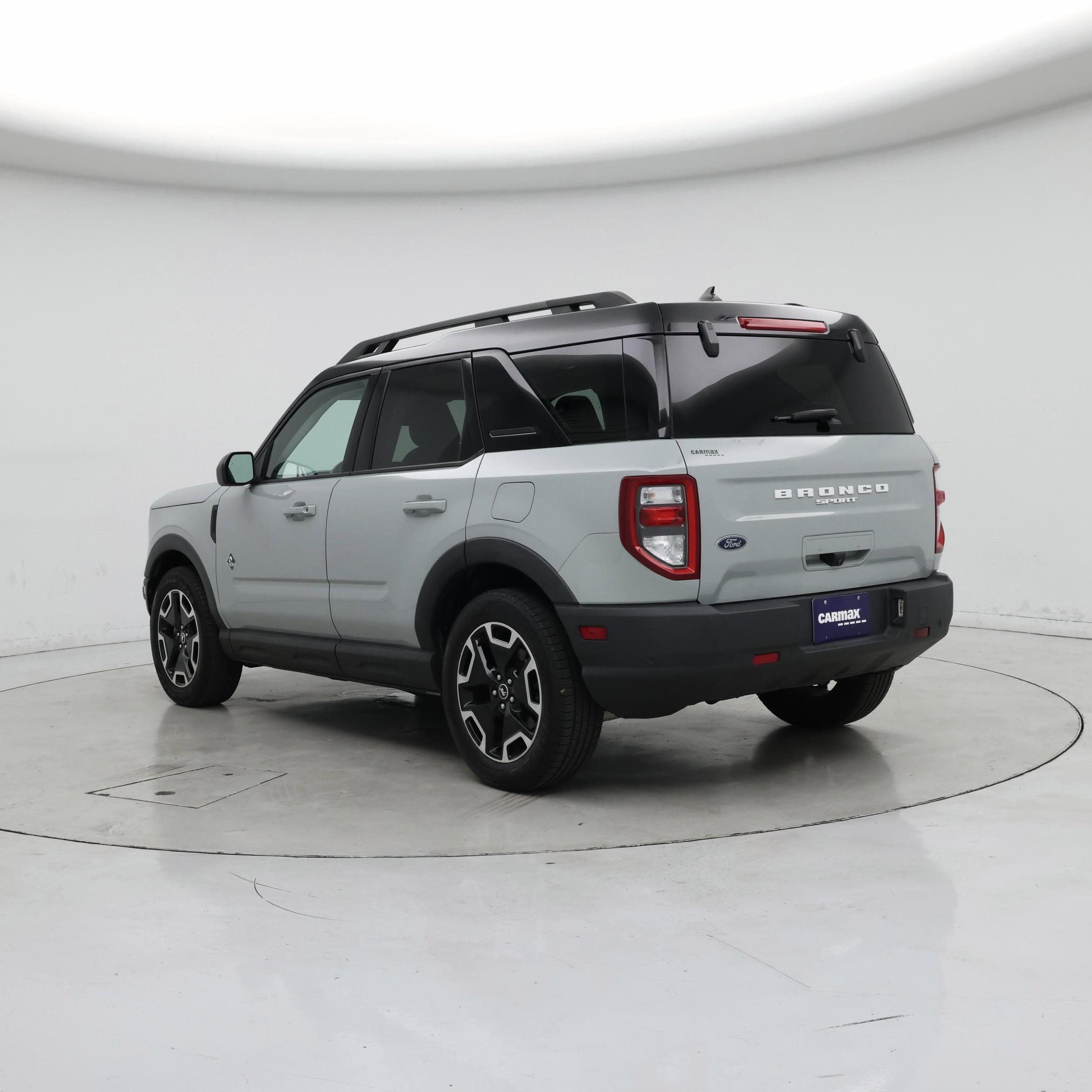 Thumbnail: 2022 Ford Bronco Sport - 2