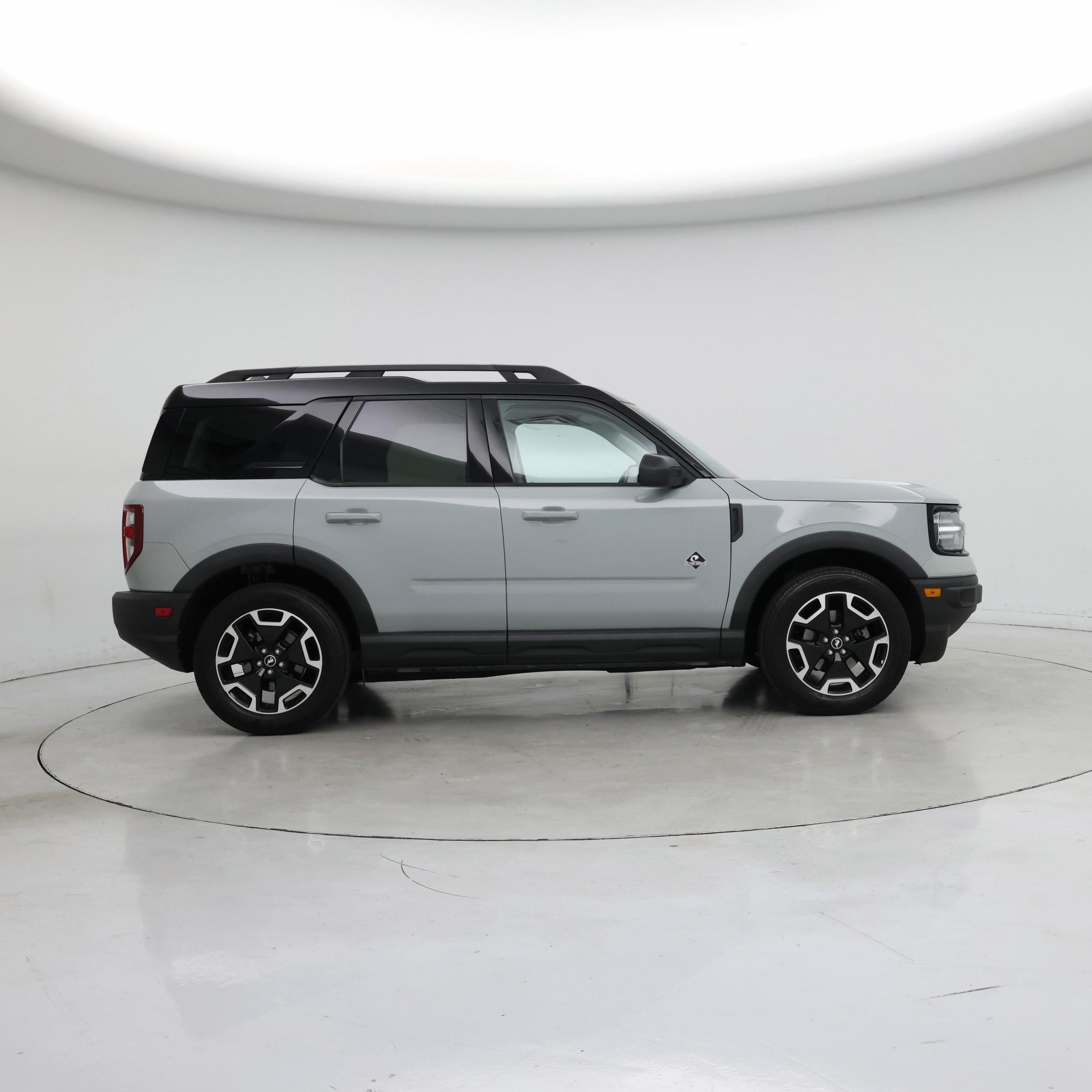 Thumbnail: 2022 Ford Bronco Sport - 7
