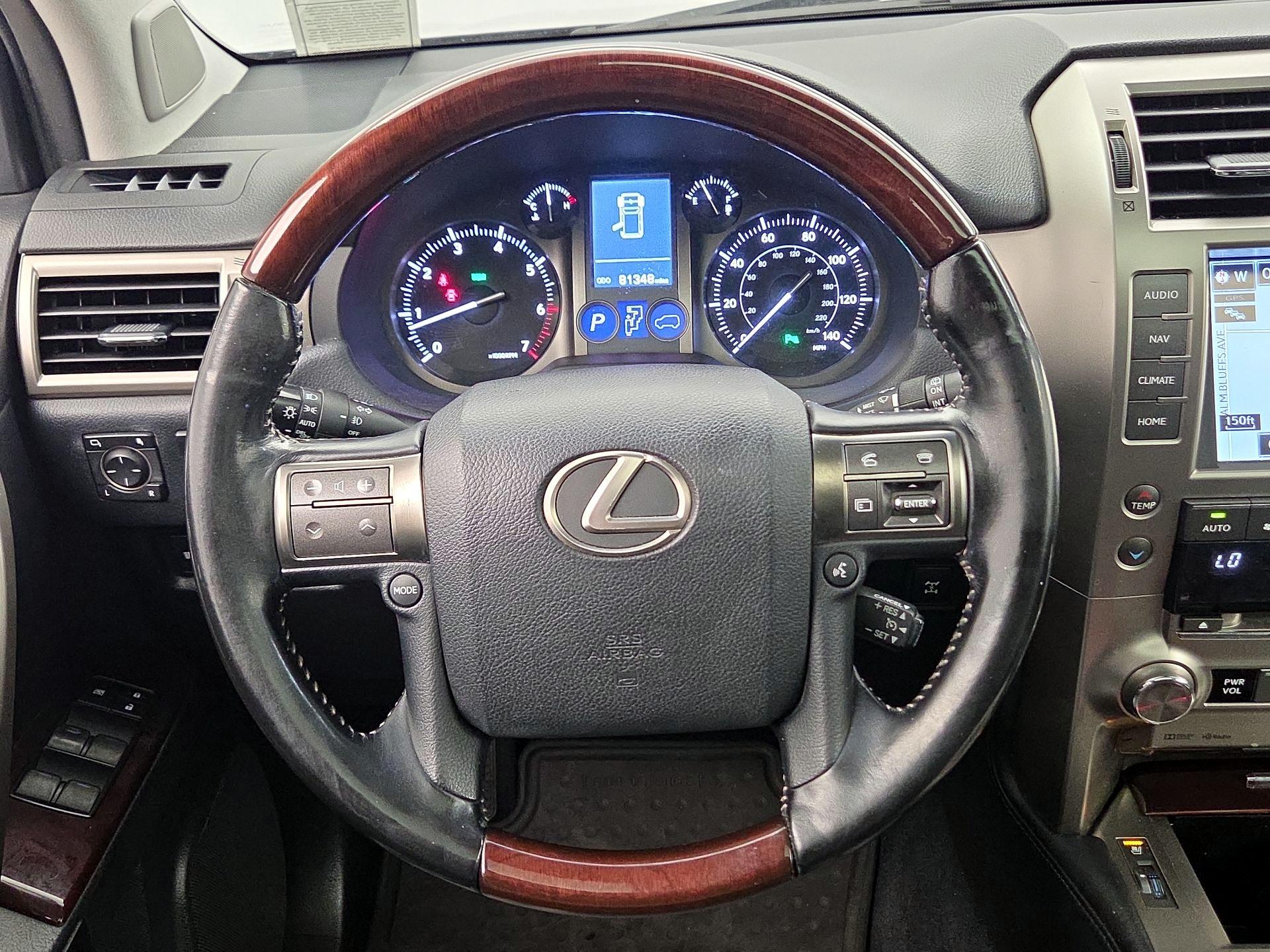 Thumbnail: 2017 Lexus GX - 10