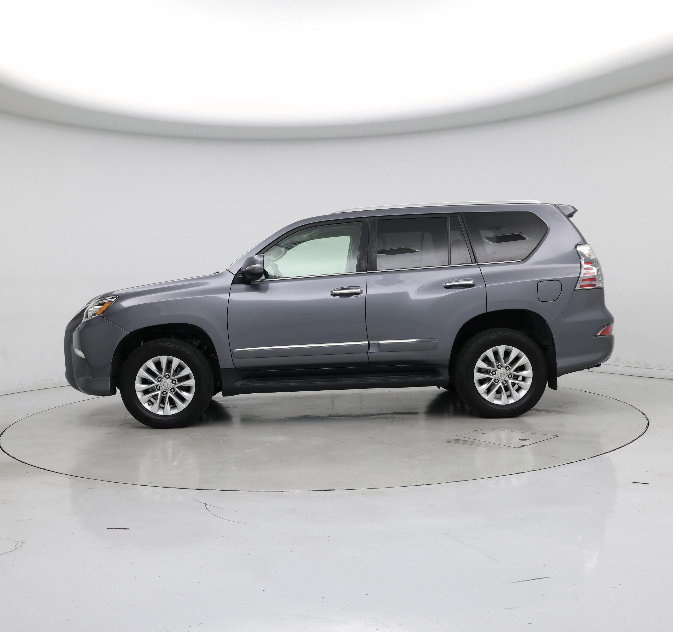 Thumbnail: 2017 Lexus GX - 3