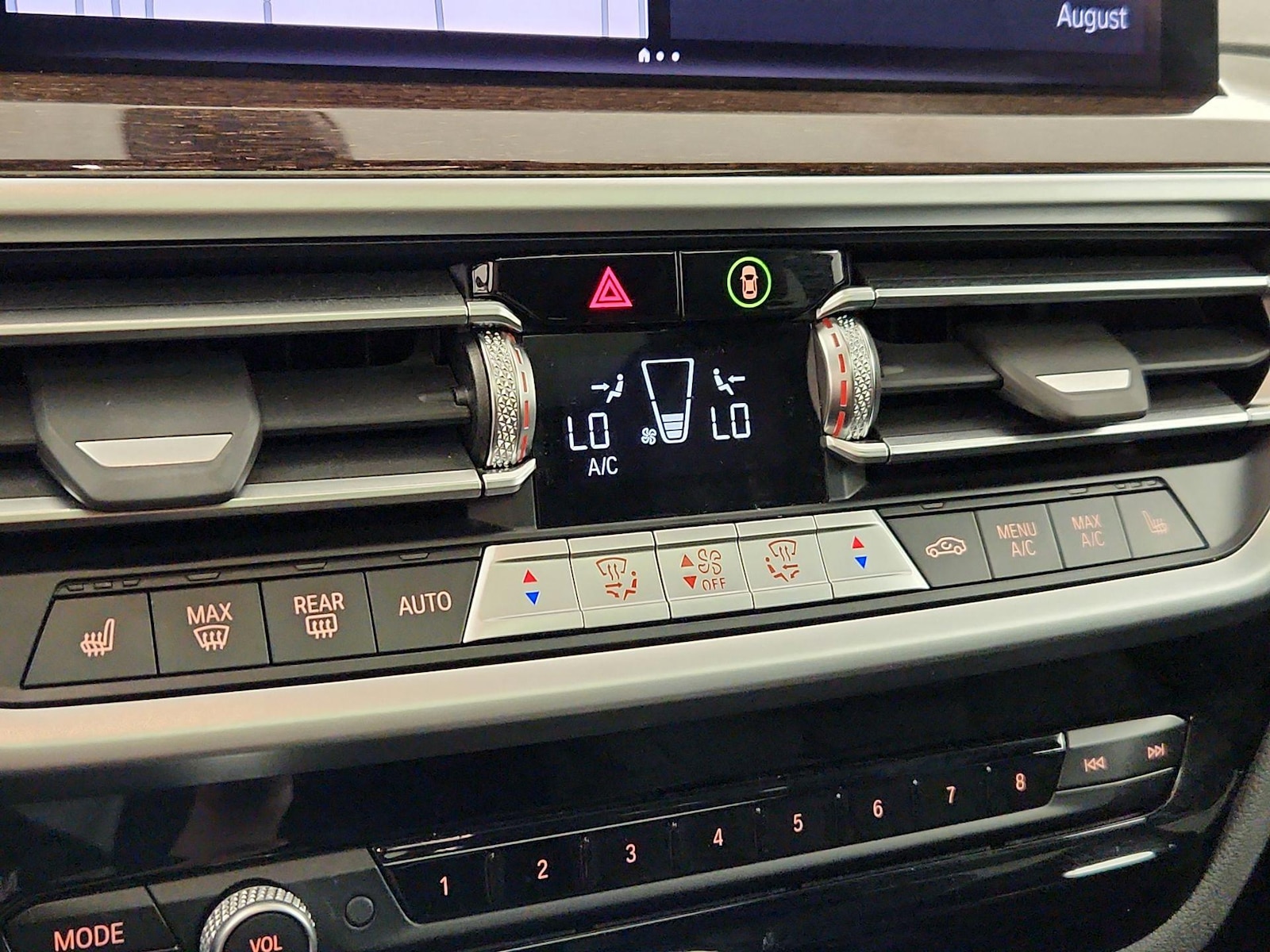 2024 BMW X4 30i - Photo 18