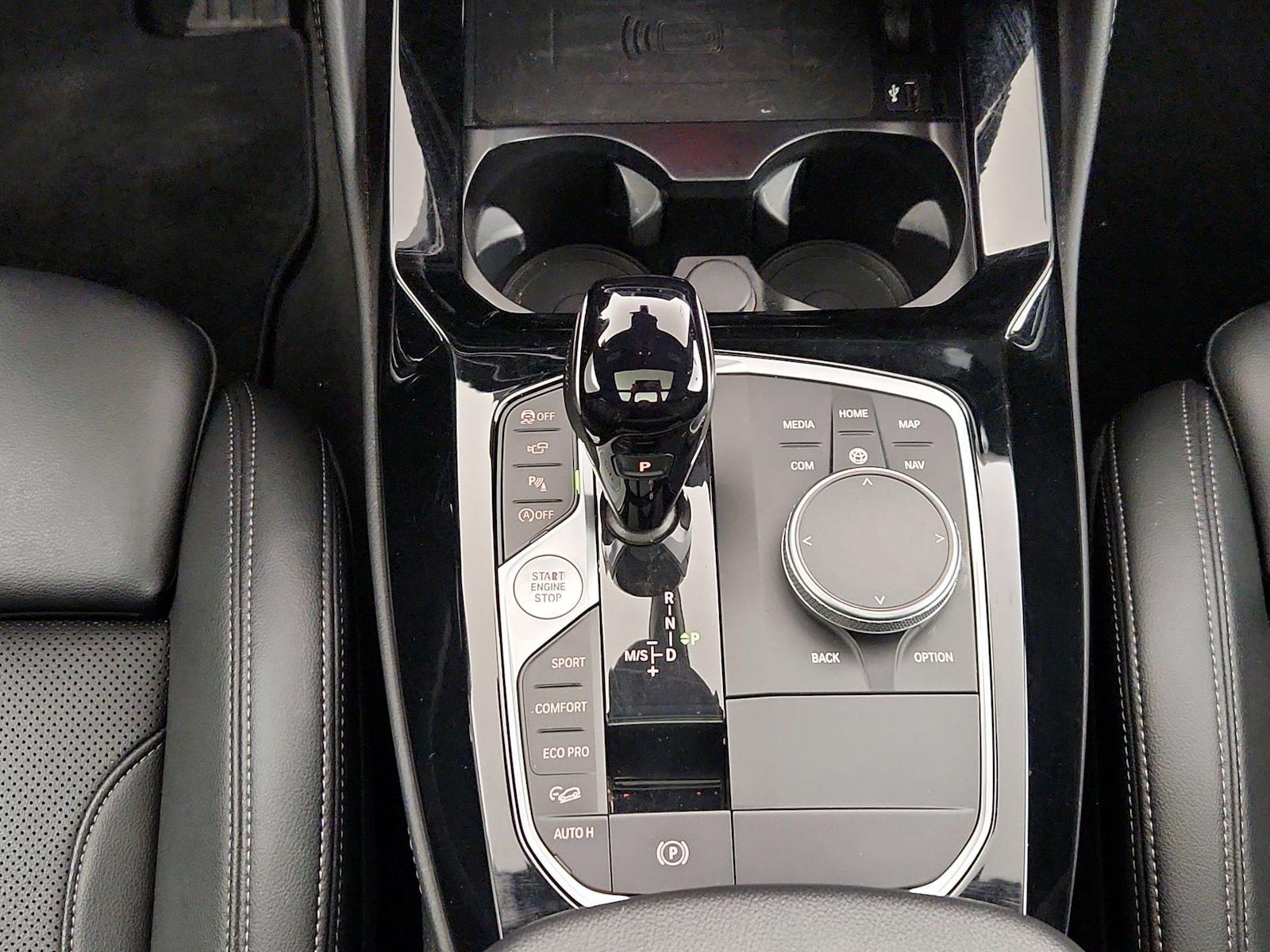 2024 BMW X4 30i - Photo 19