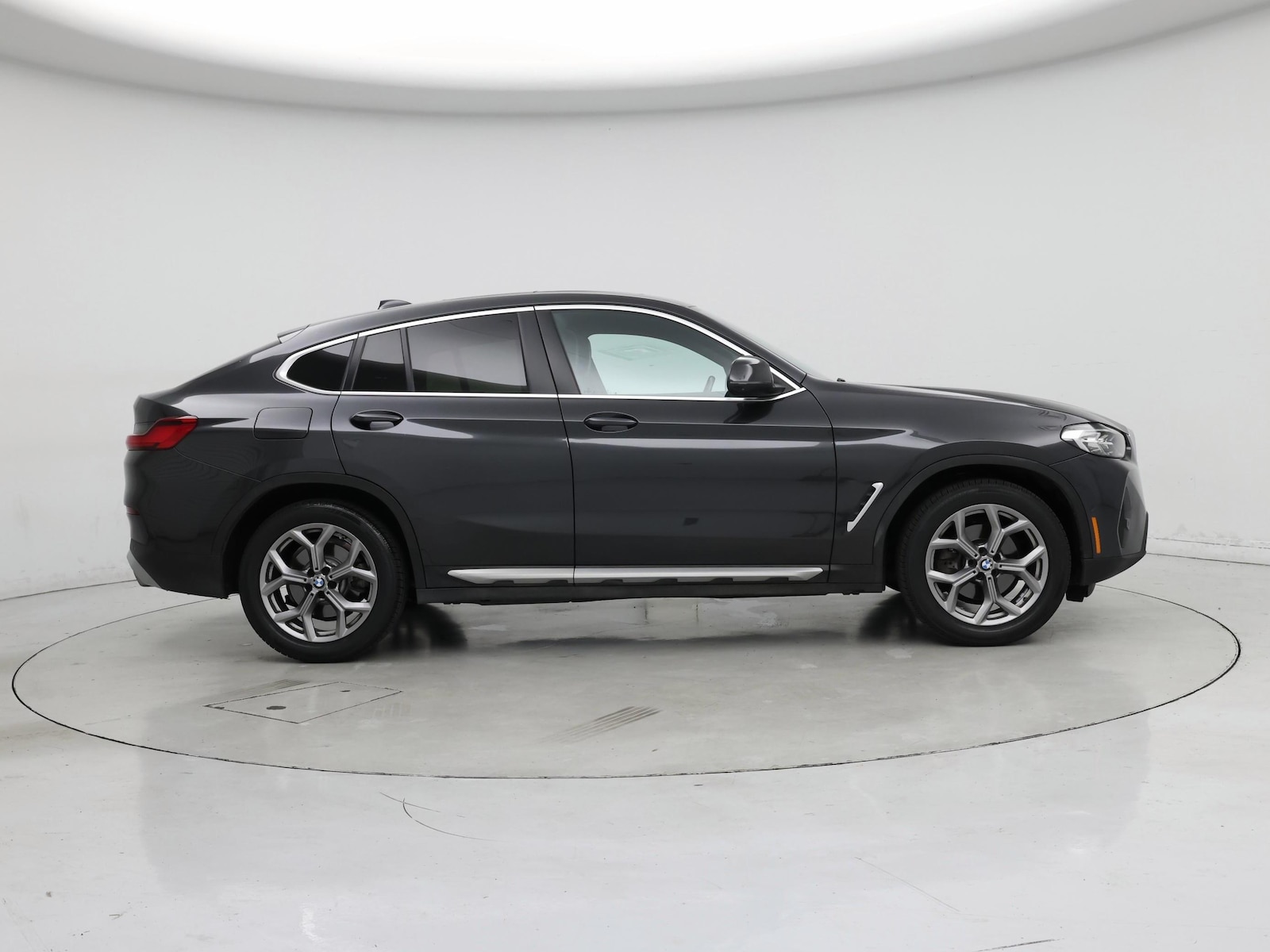 2024 BMW X4 30i - Photo 8