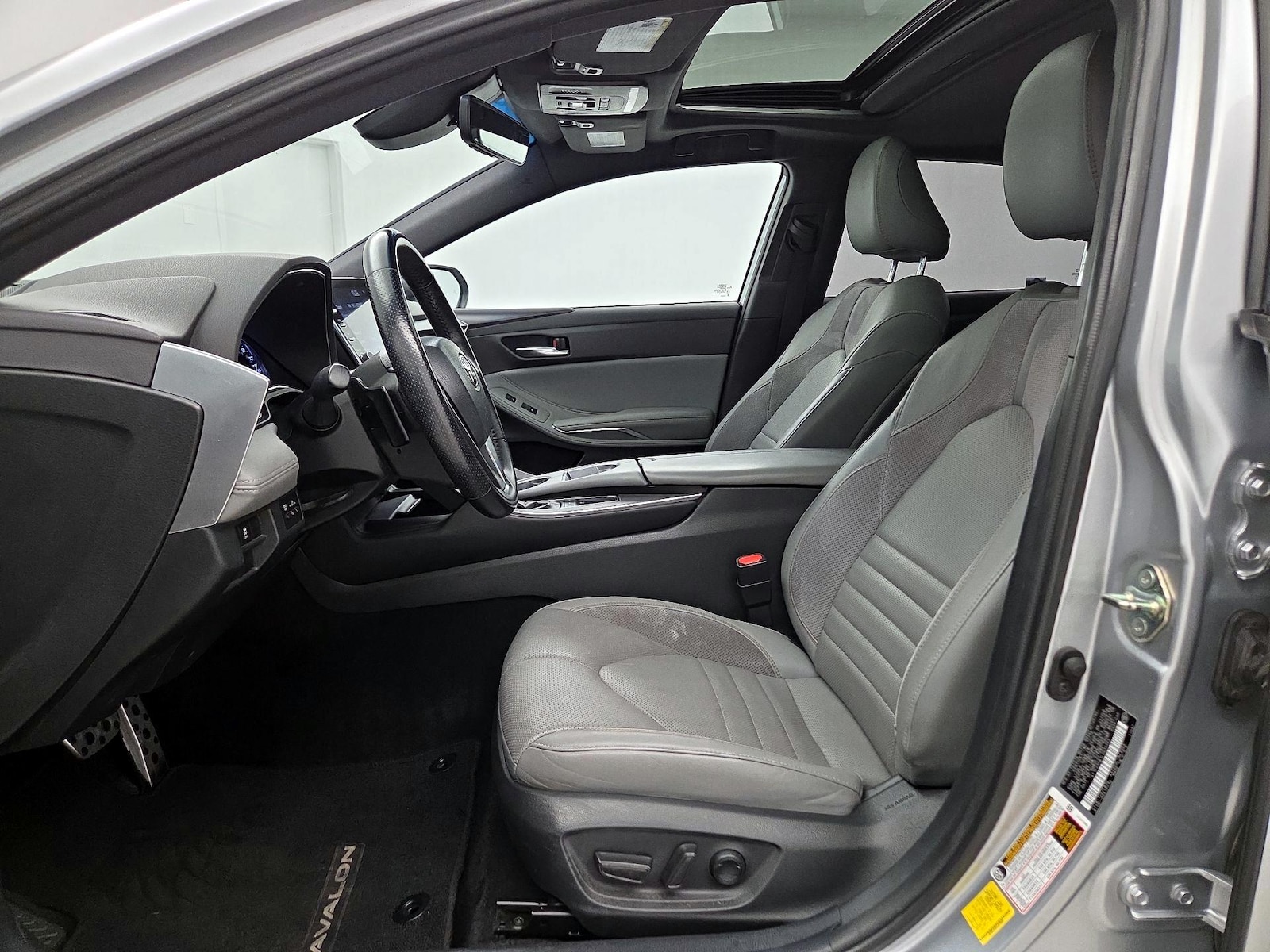 2020 Toyota Avalon XSE - Photo 12