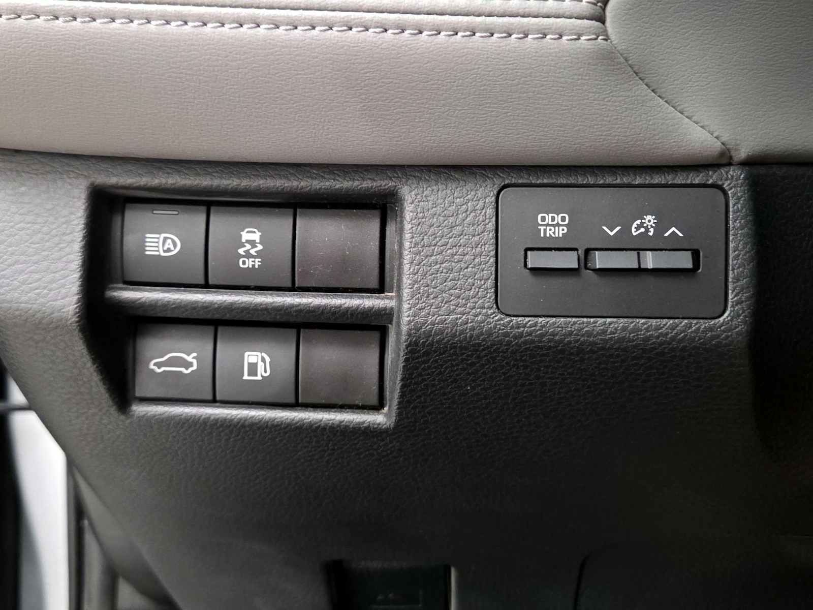 2020 Toyota Avalon XSE - Photo 14