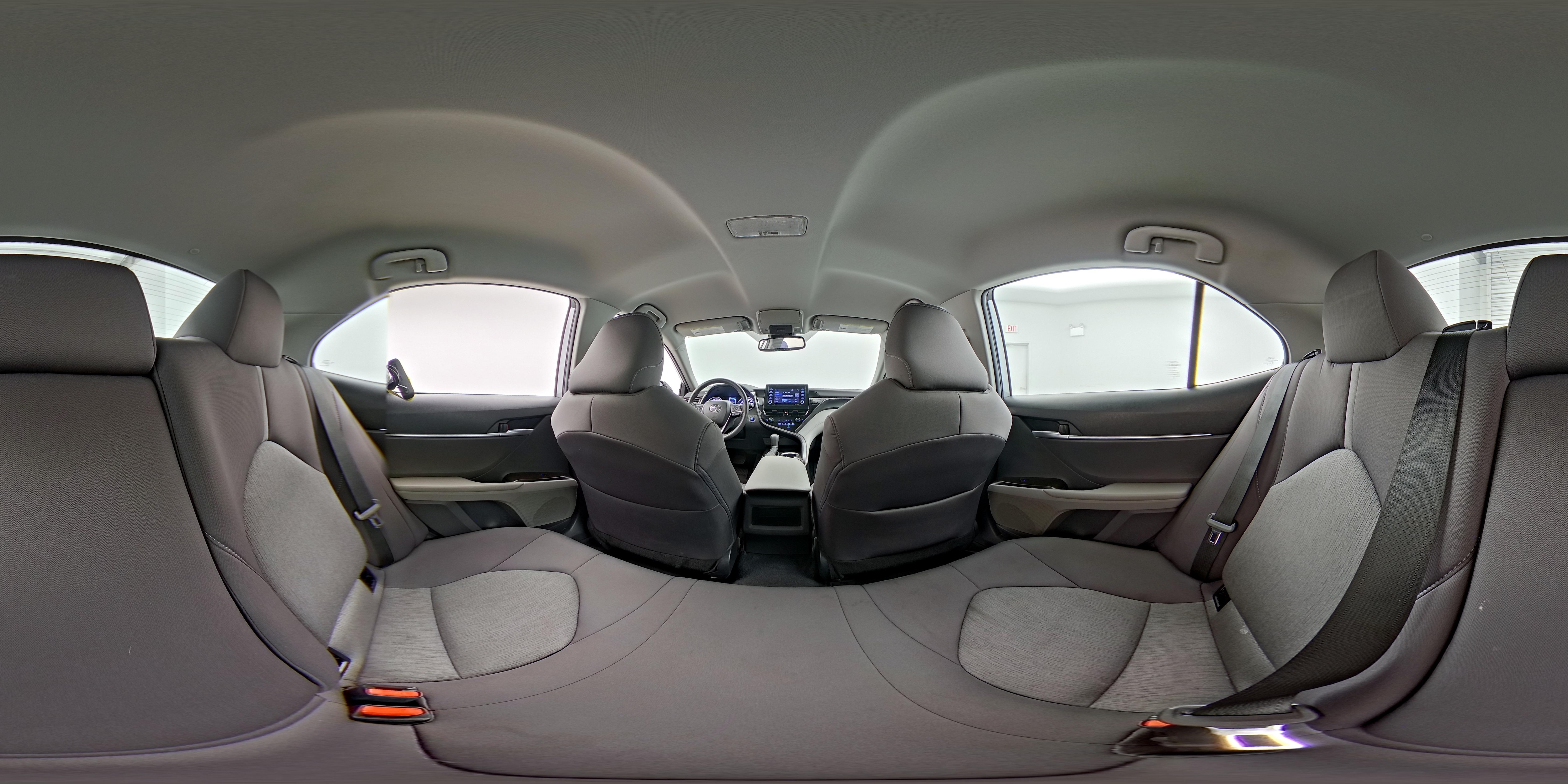 2024 Toyota Camry LE - Photo 25