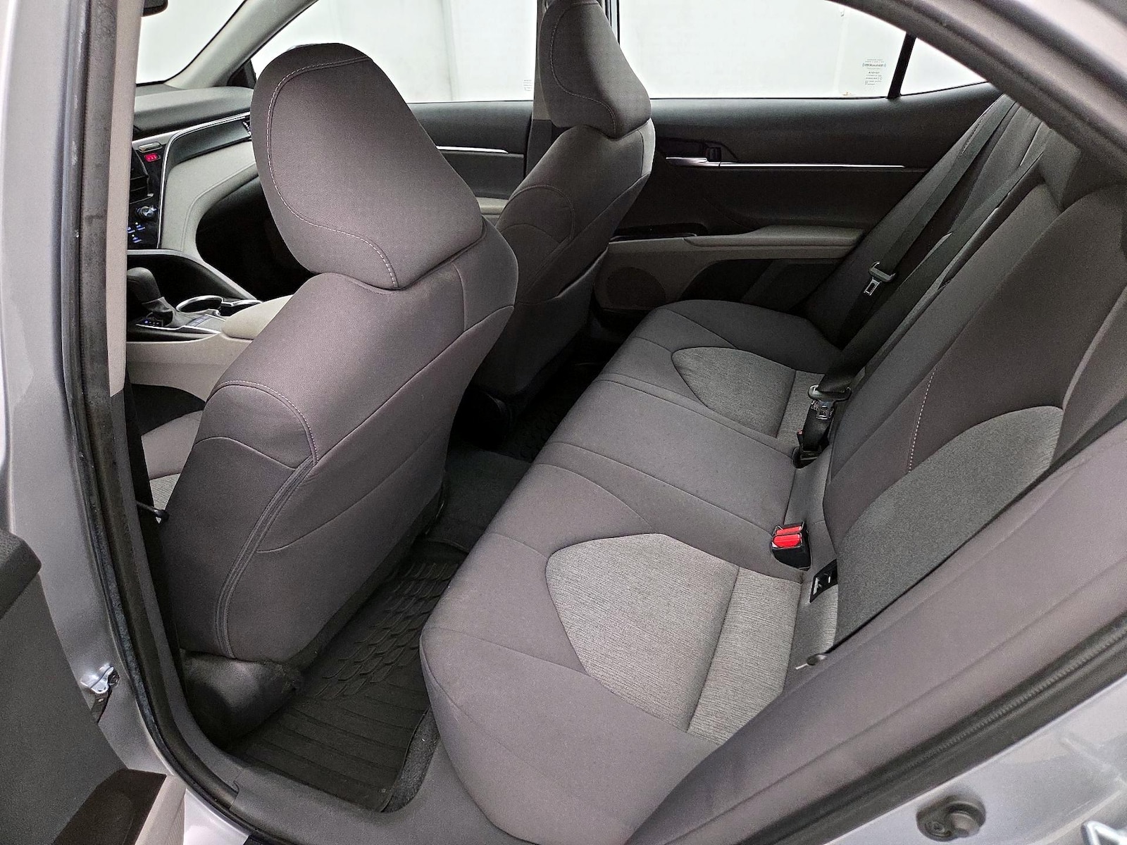2024 Toyota Camry LE - Photo 20