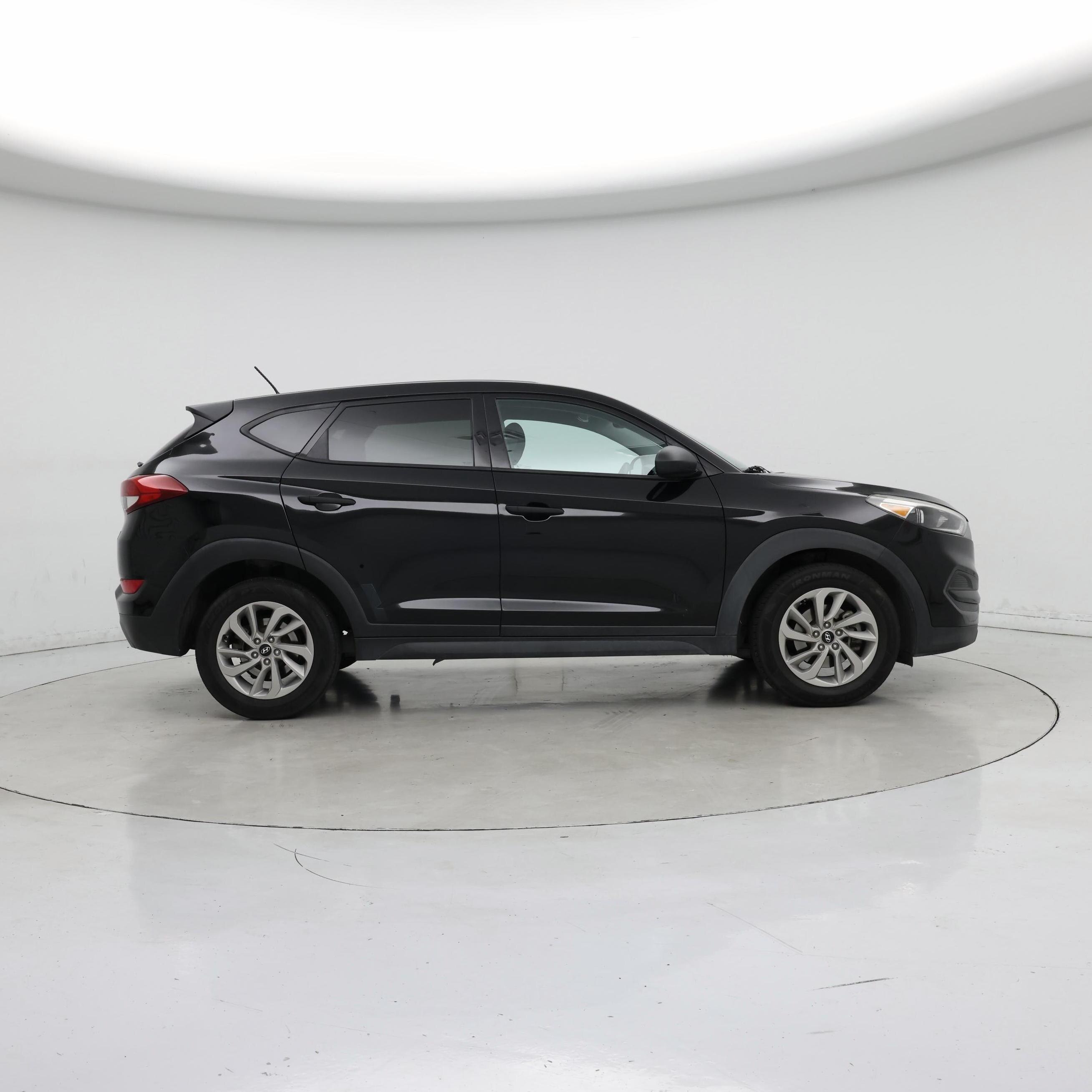 Thumbnail: 2017 Hyundai Tucson - 7