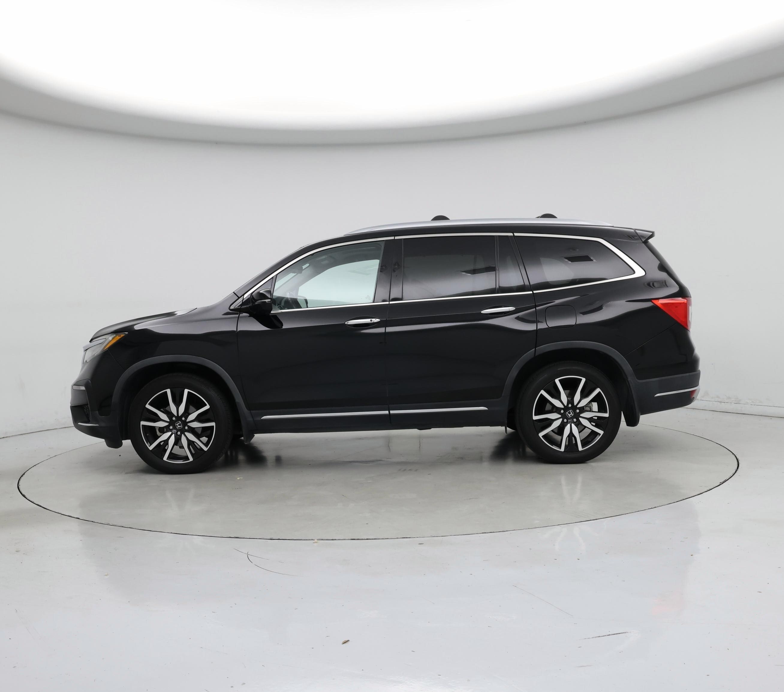 Thumbnail: 2020 Honda Pilot - 3