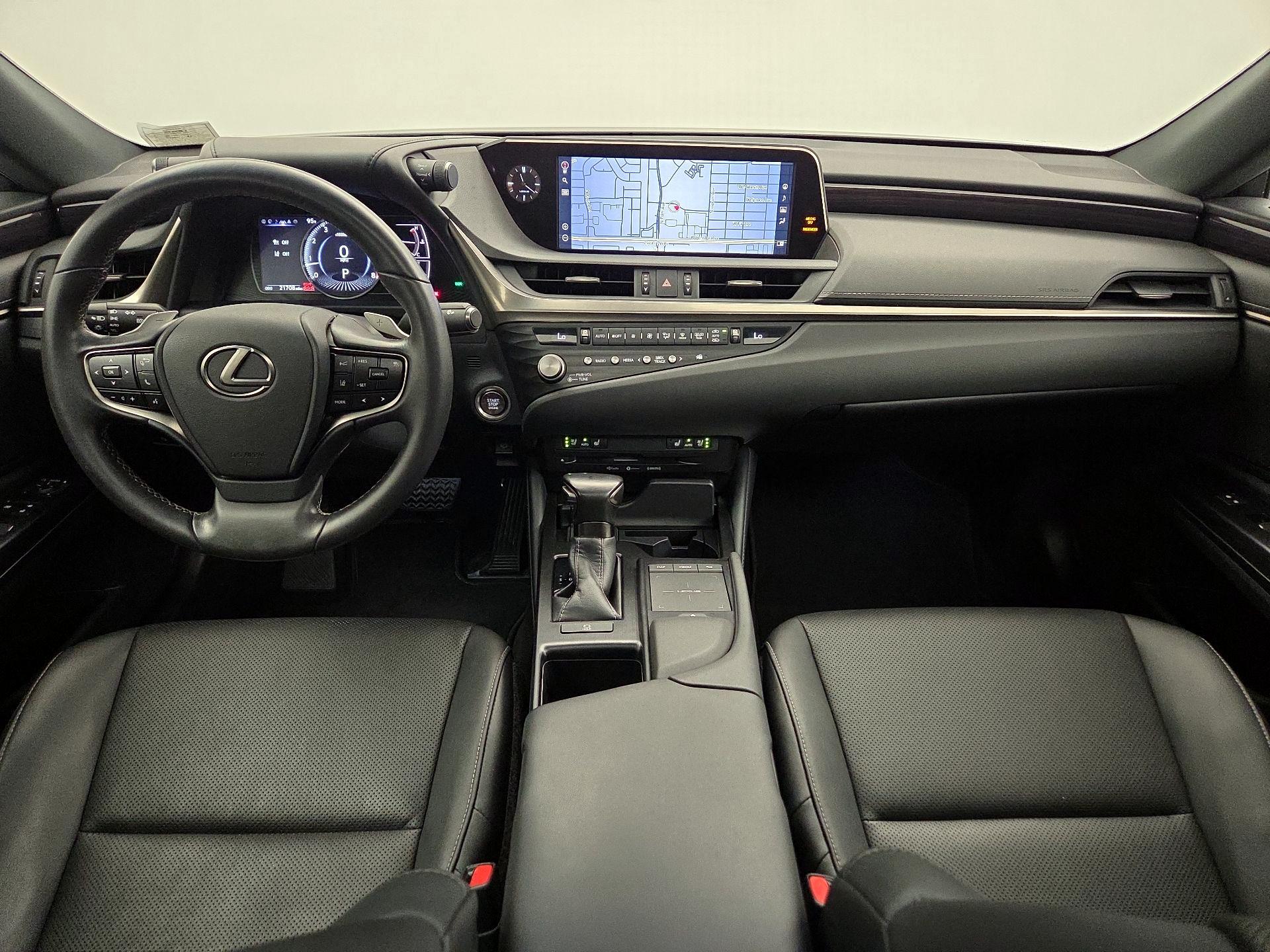 Thumbnail: 2021 Lexus ES - 9