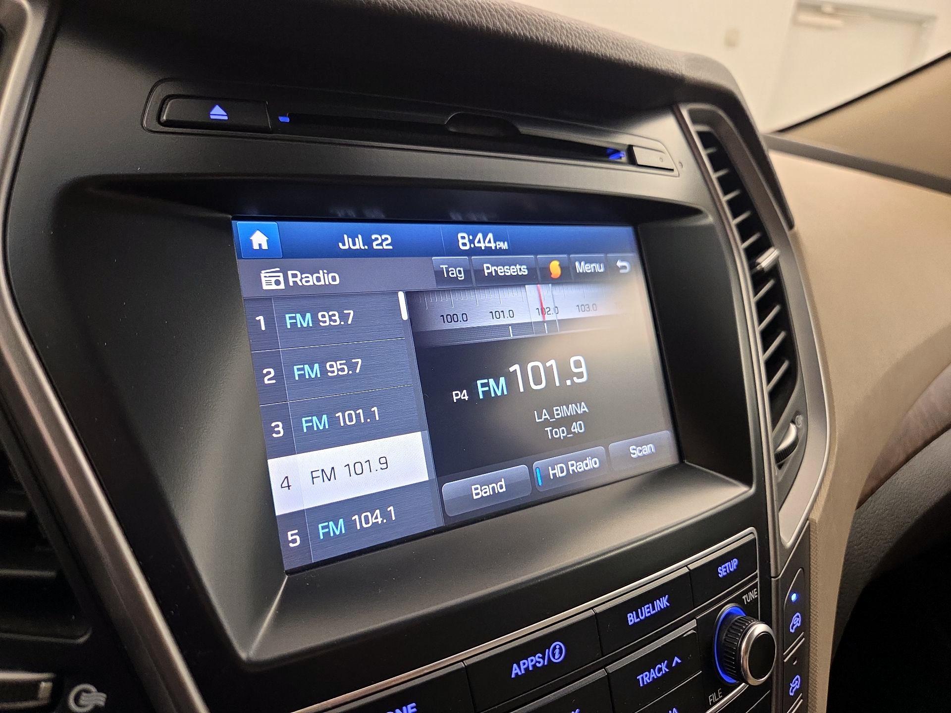 Thumbnail: 2018 Hyundai Santa Fe - 15