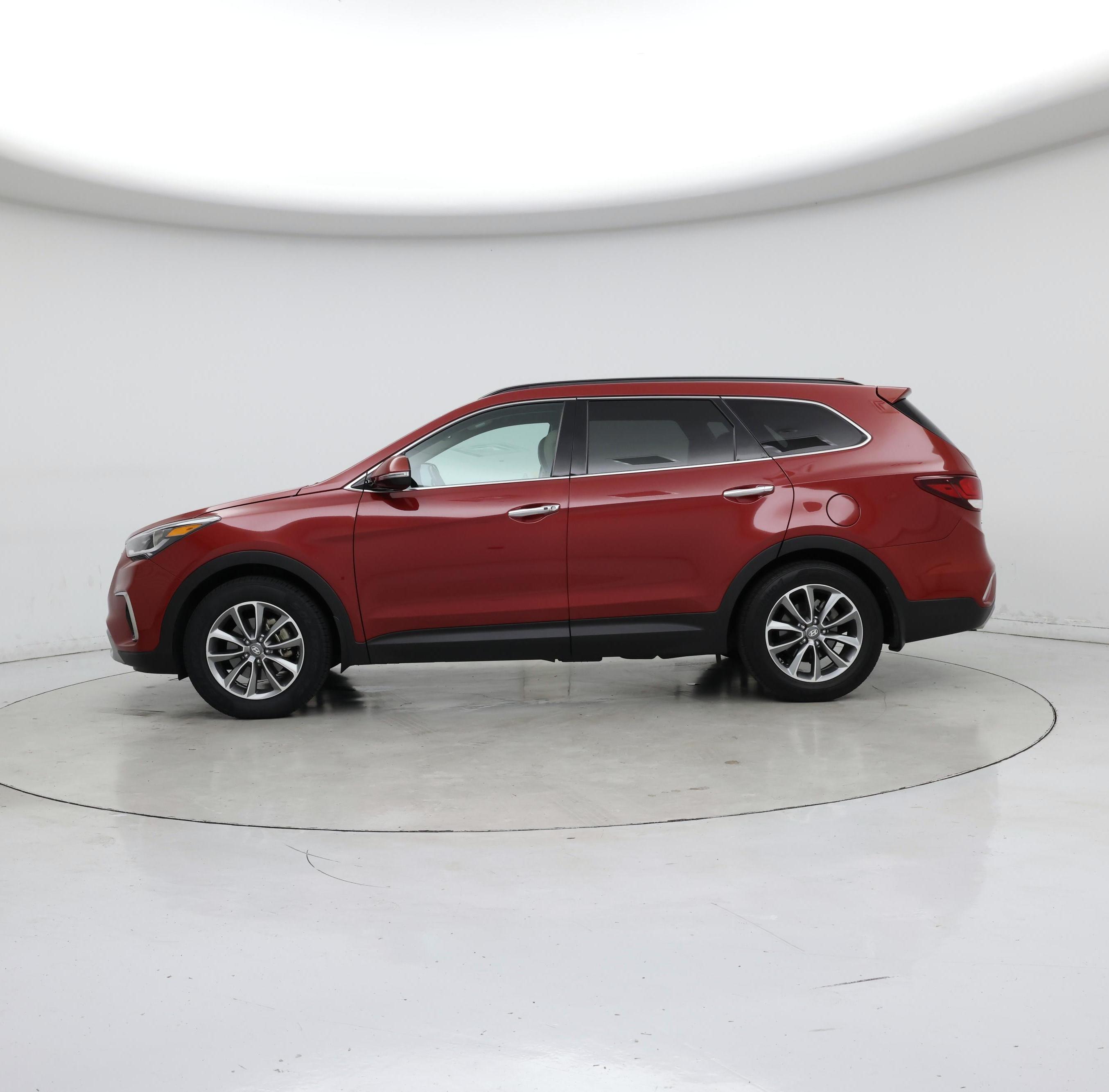 Thumbnail: 2018 Hyundai Santa Fe - 3